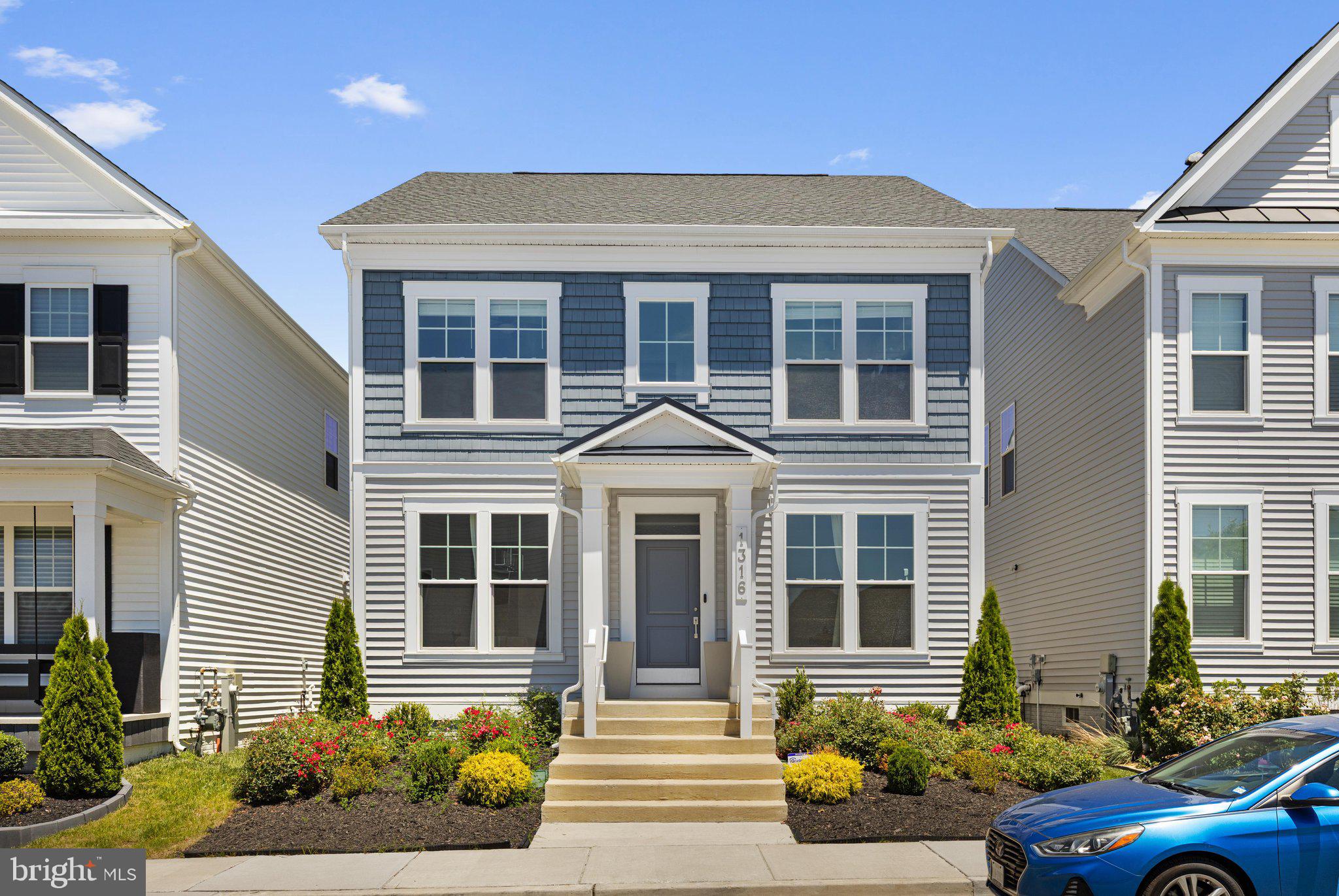 TWO RIVERS - Residential