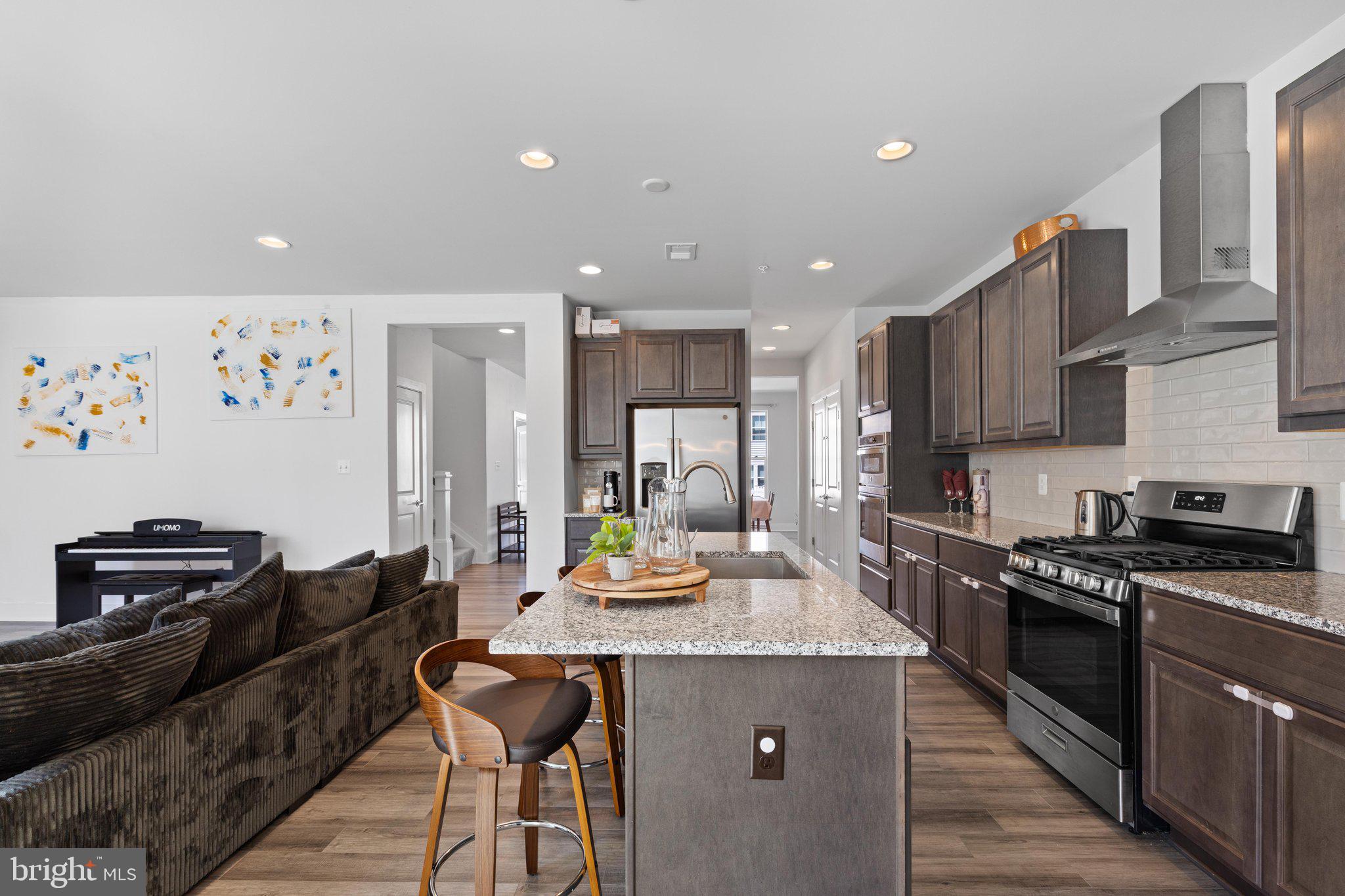 TWO RIVERS - Residential