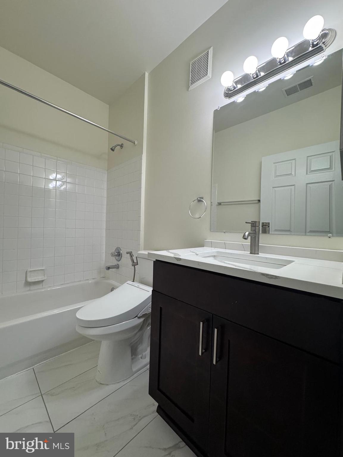 WOODMOORE TOWNE CENTRE - Residential