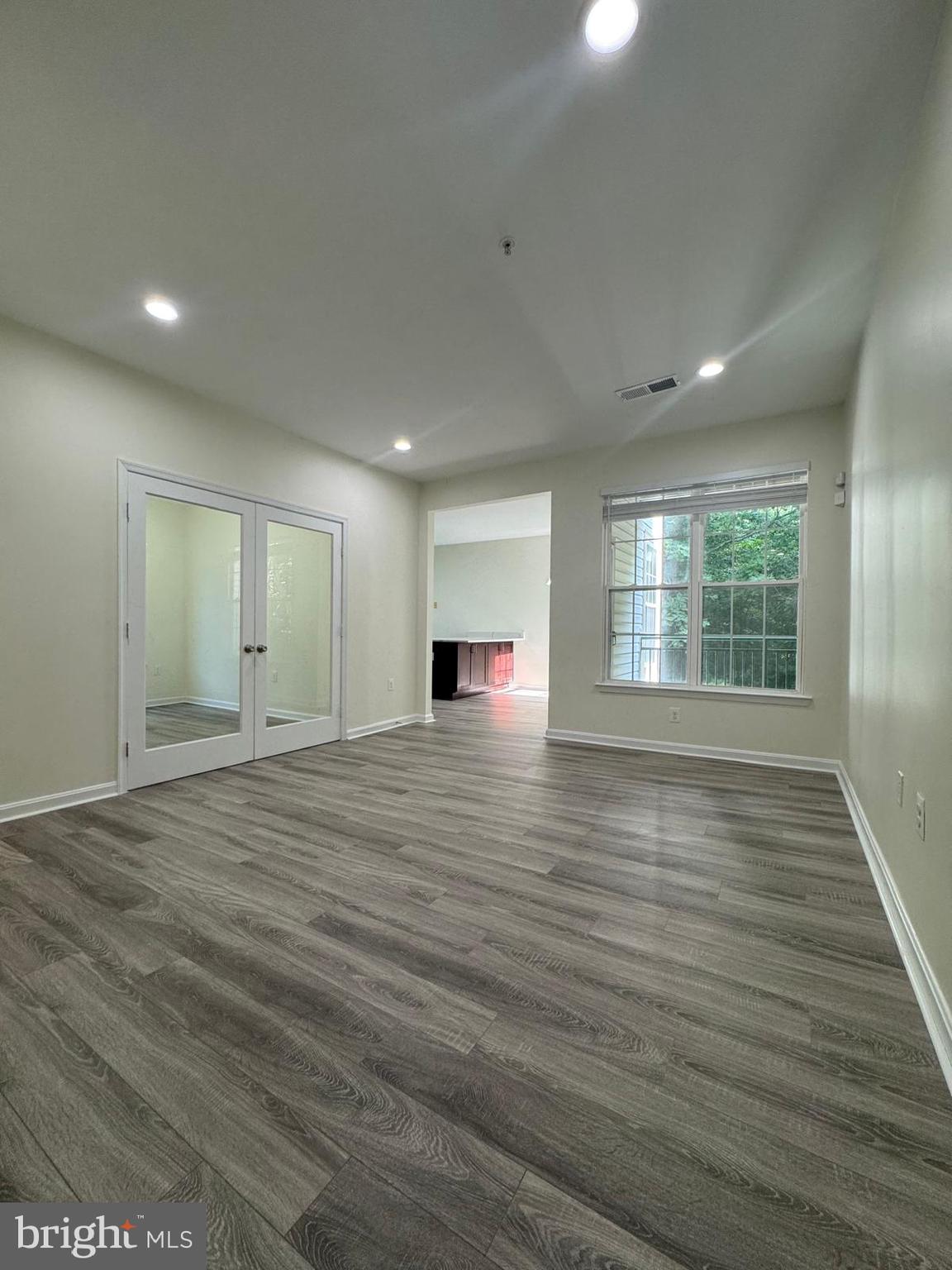 WOODMOORE TOWNE CENTRE - Residential