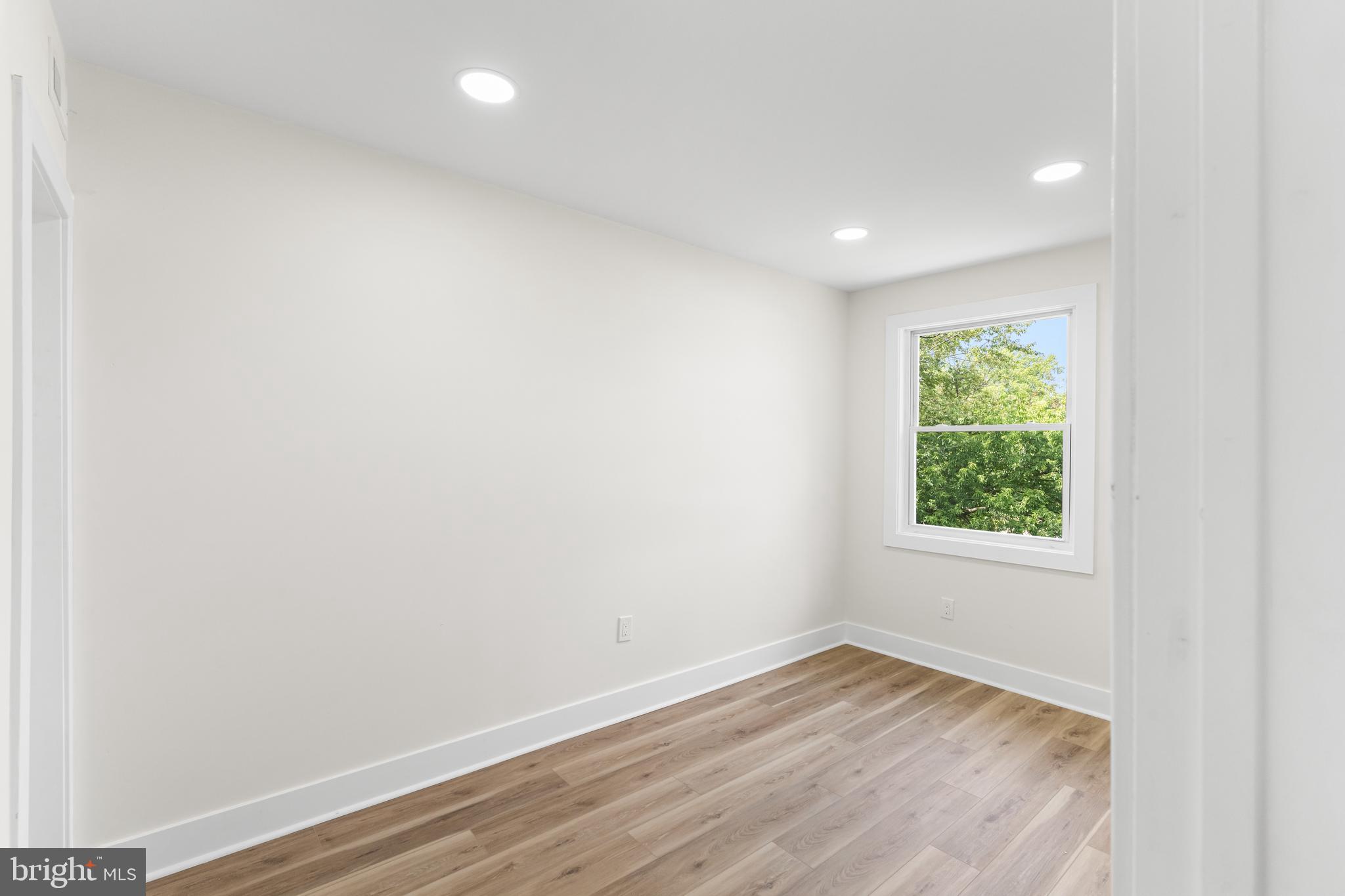 EASTWICK - Residential