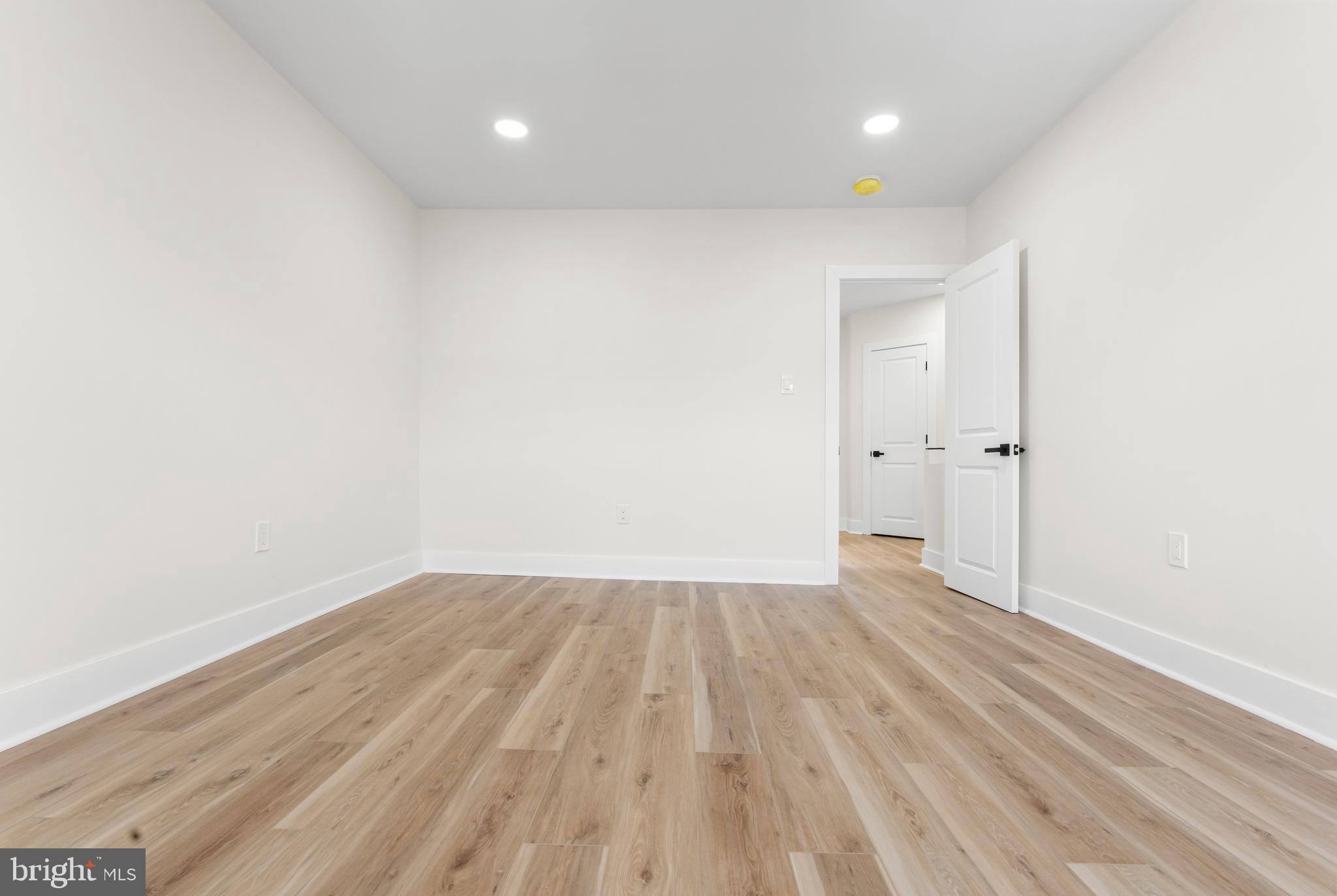 EASTWICK - Residential