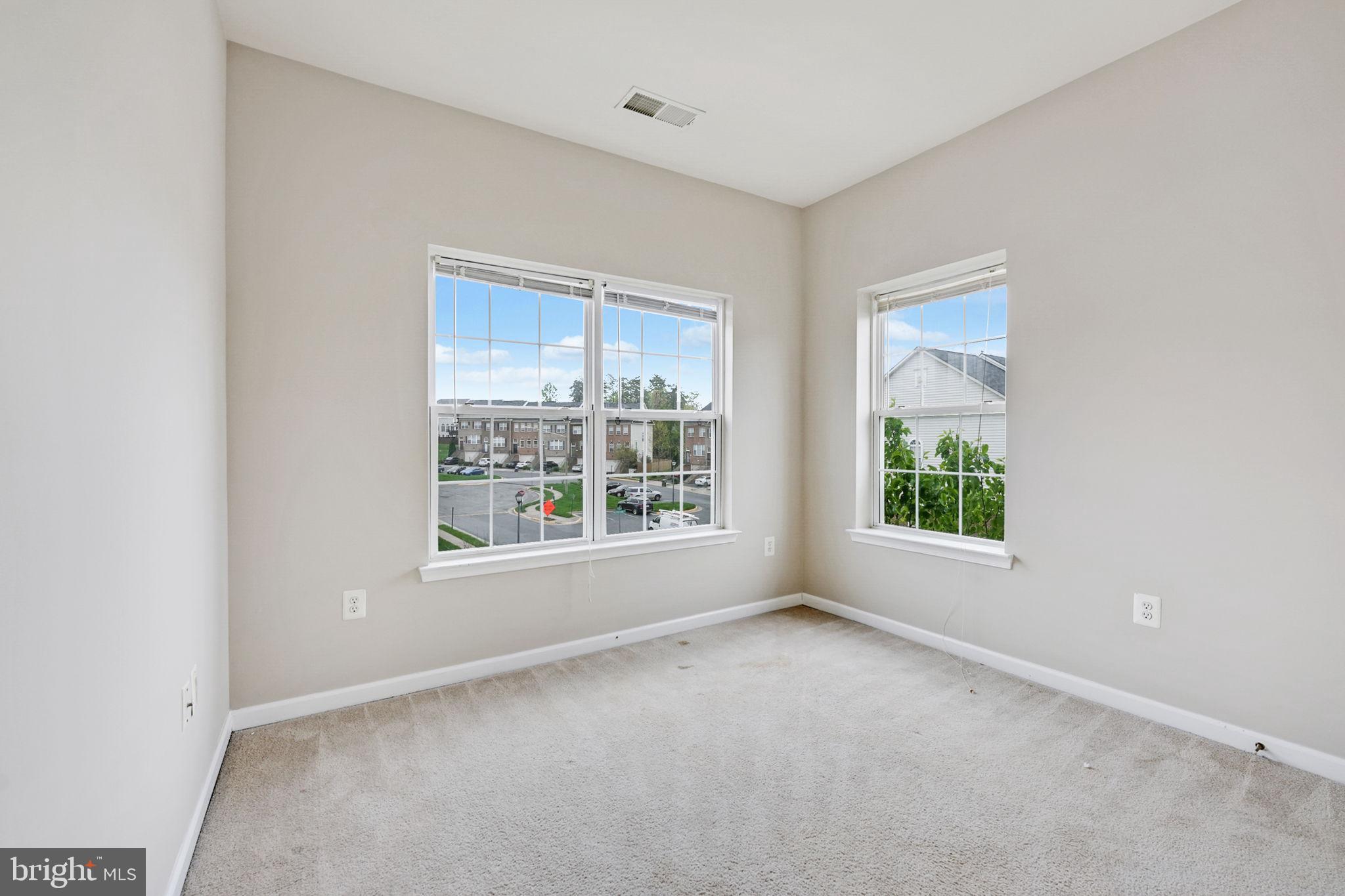 FOREST PARK - Residential Lease