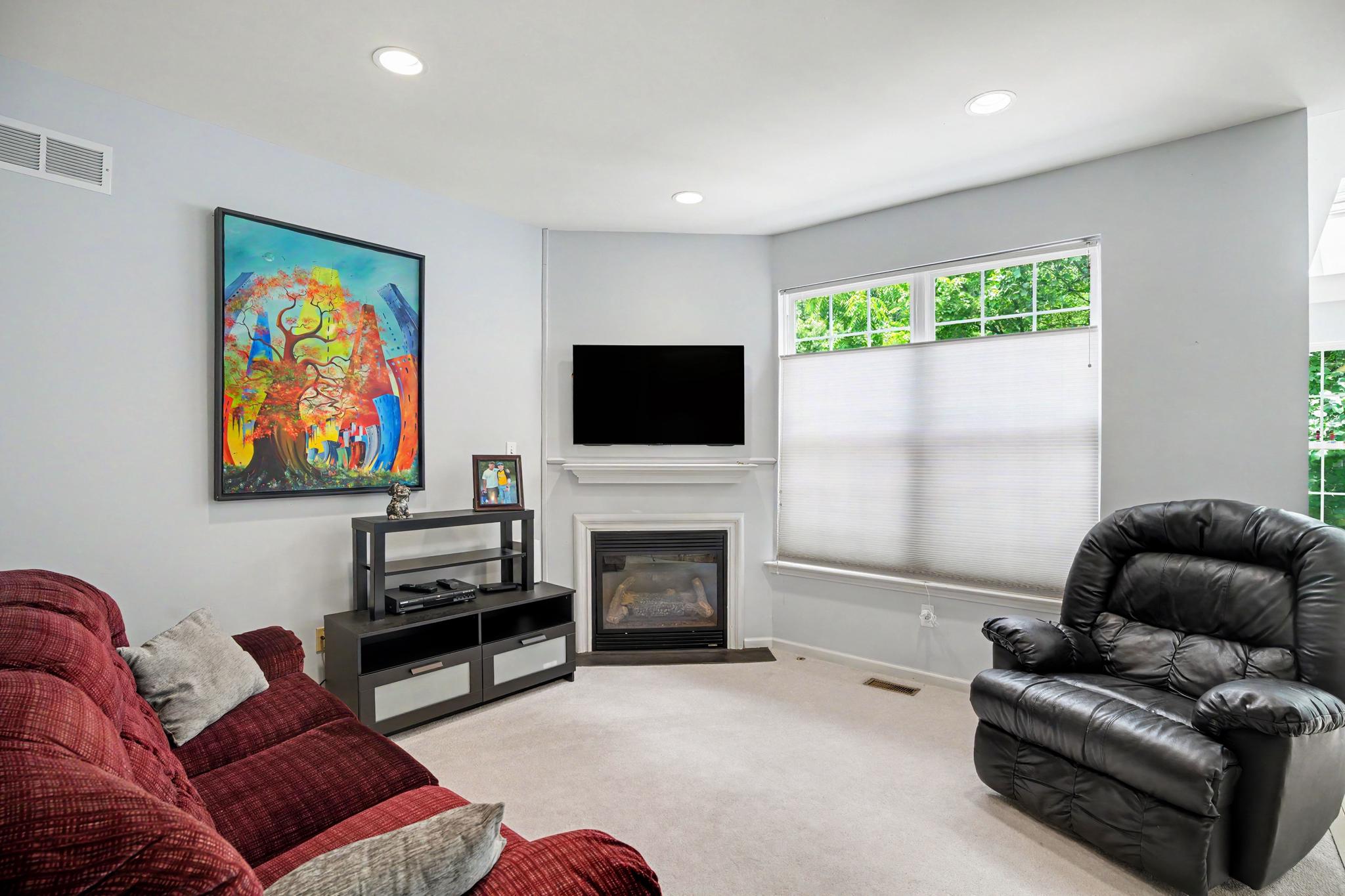 PROVIDENCE VIEW - Residential