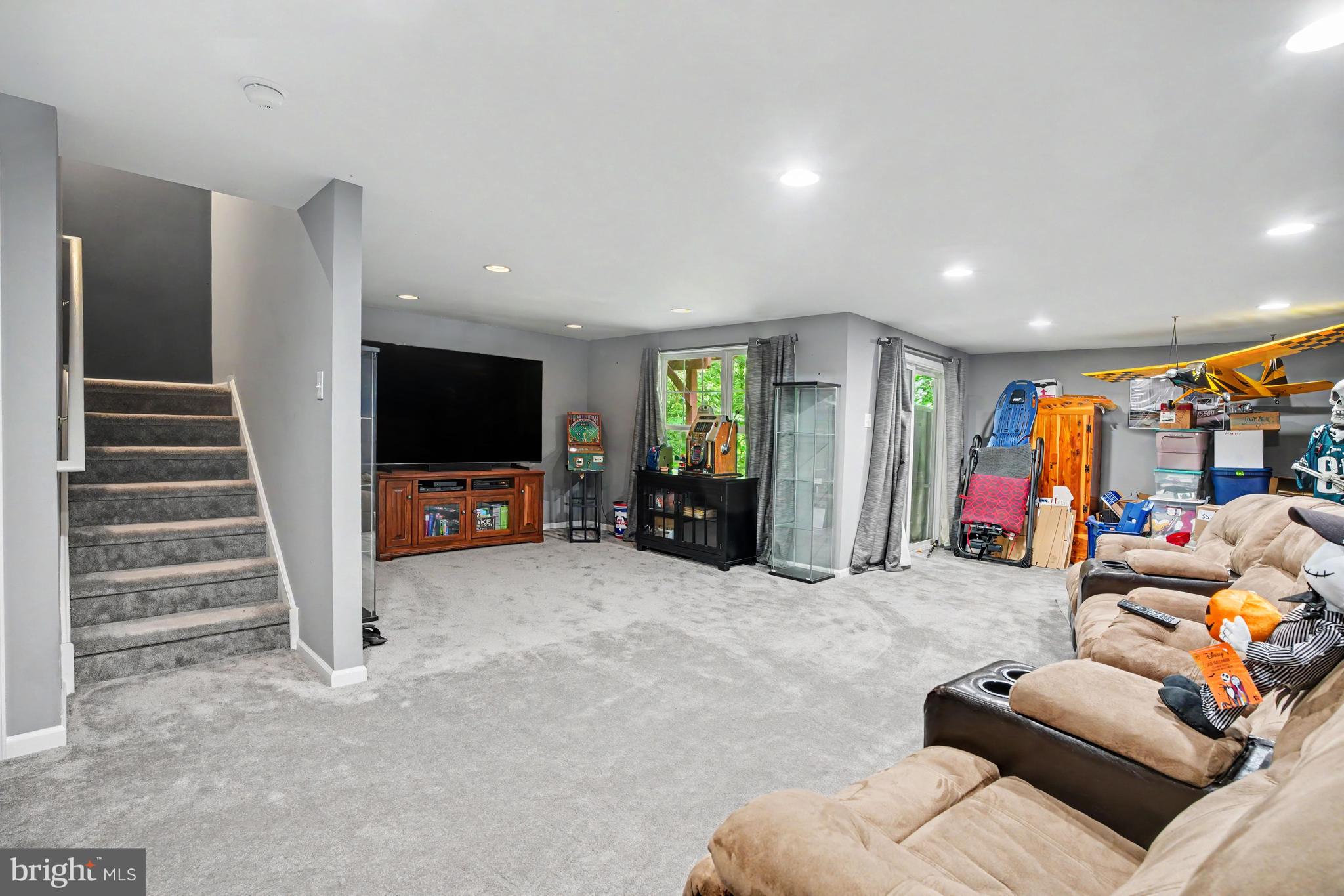 PROVIDENCE VIEW - Residential