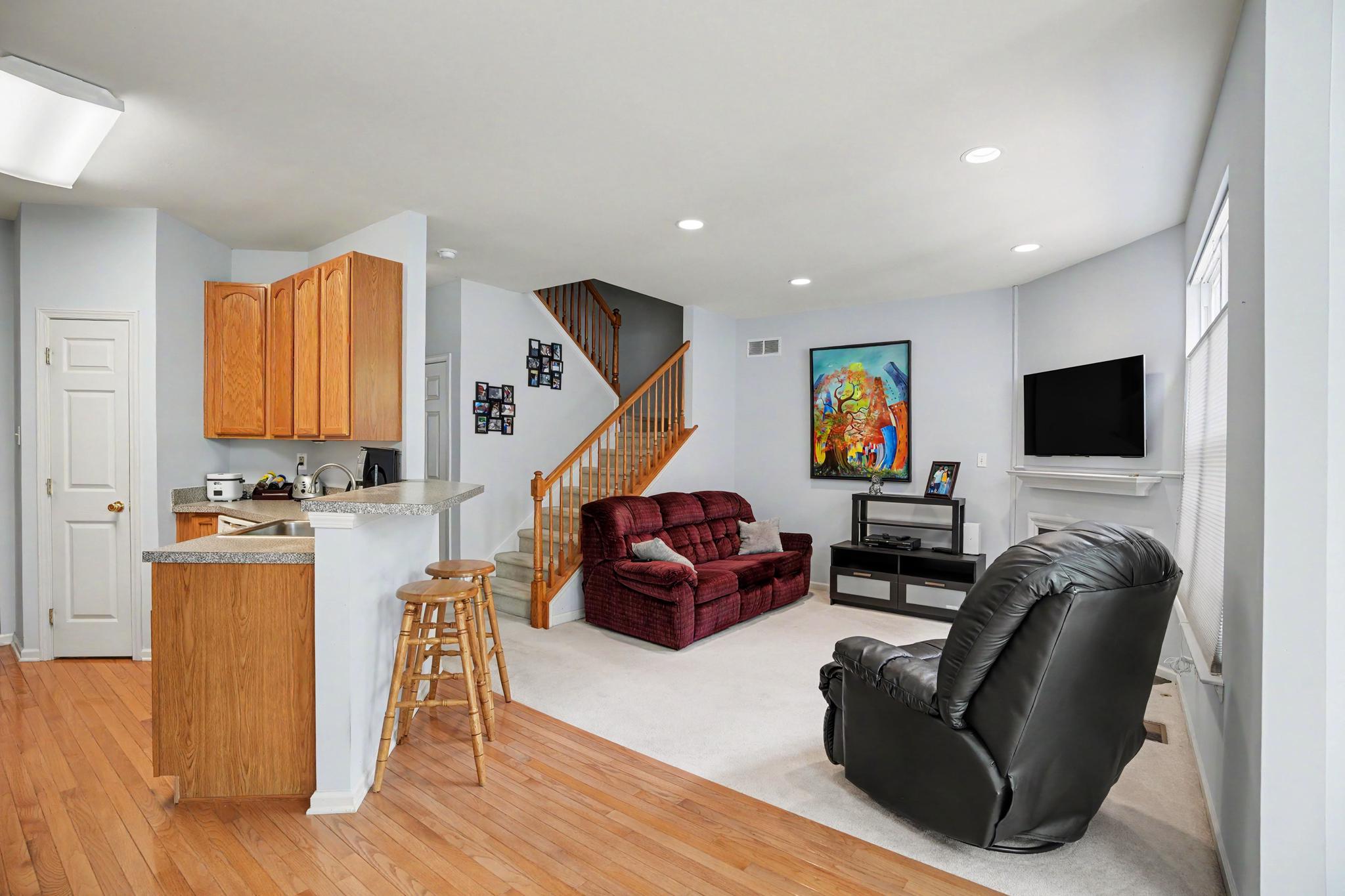 PROVIDENCE VIEW - Residential