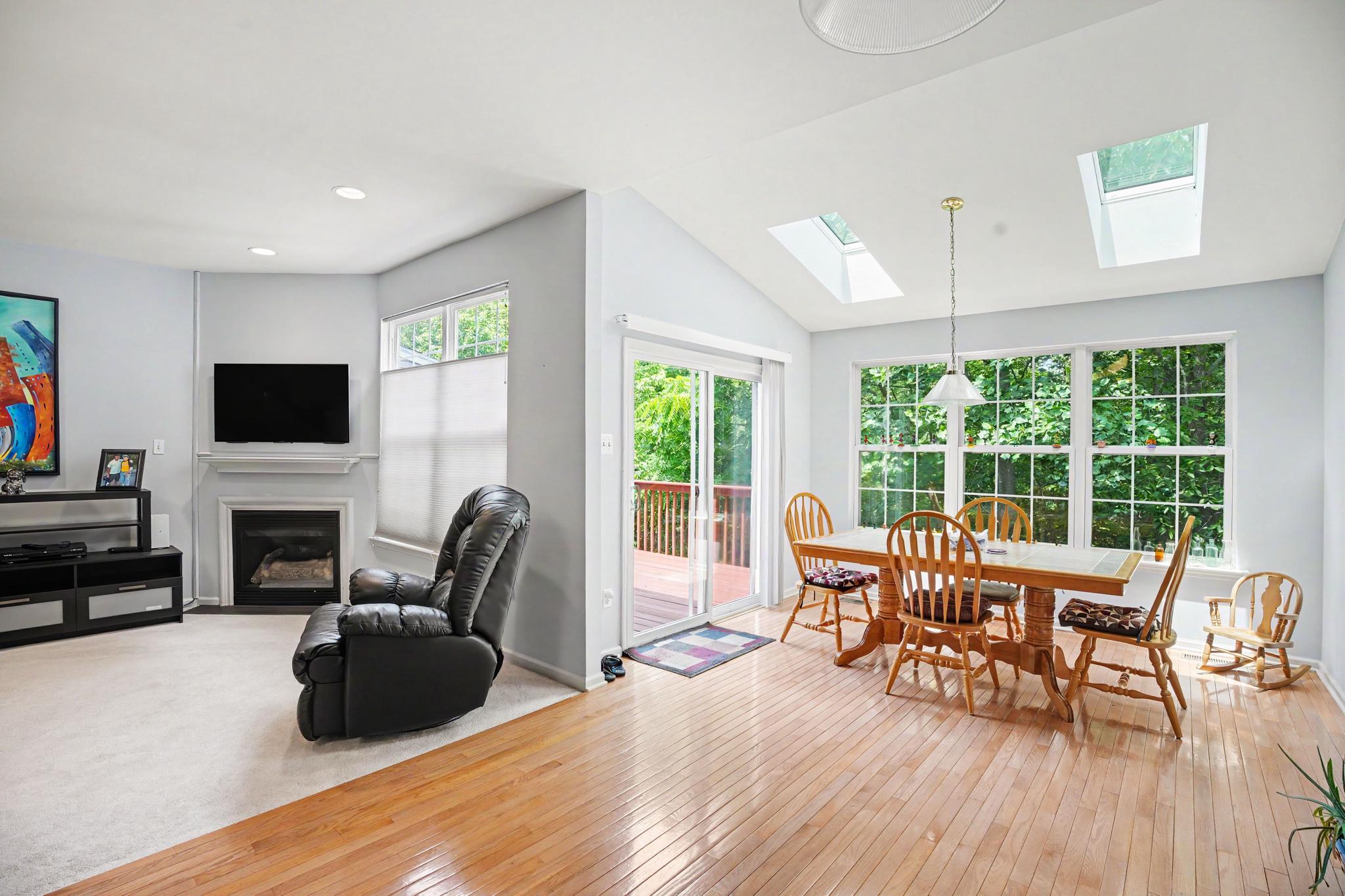 PROVIDENCE VIEW - Residential