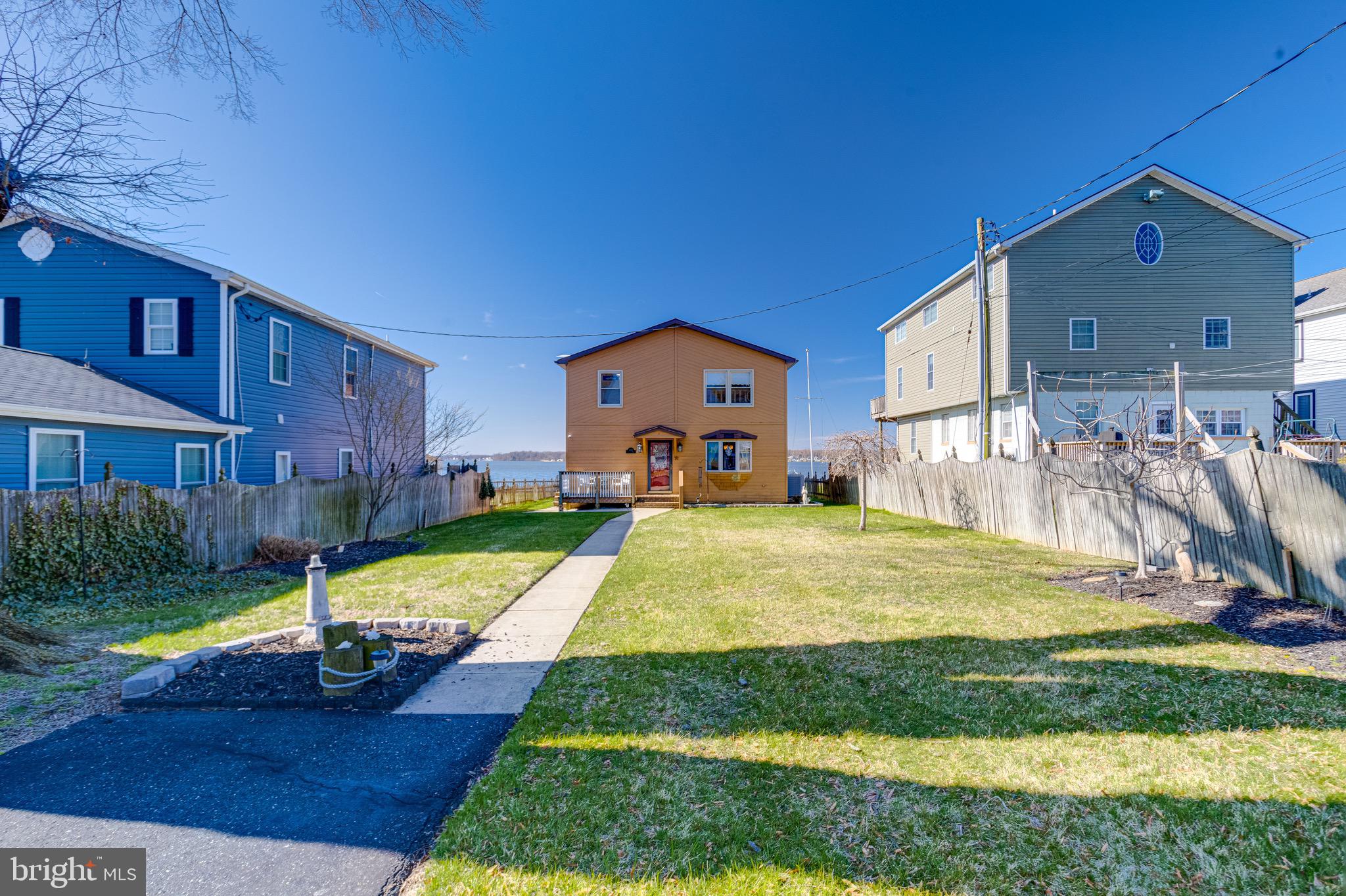 HYDE PARK - Residential