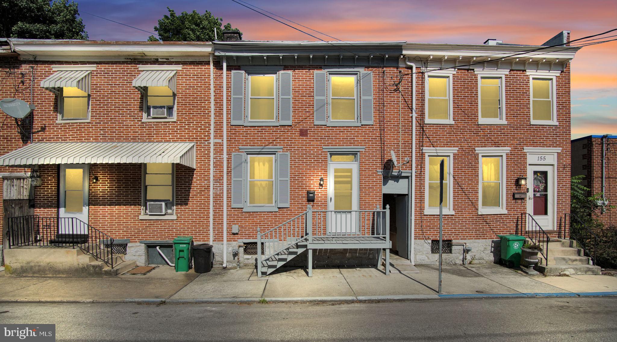 CARLISLE HISTORIC DISTRICT - Residential