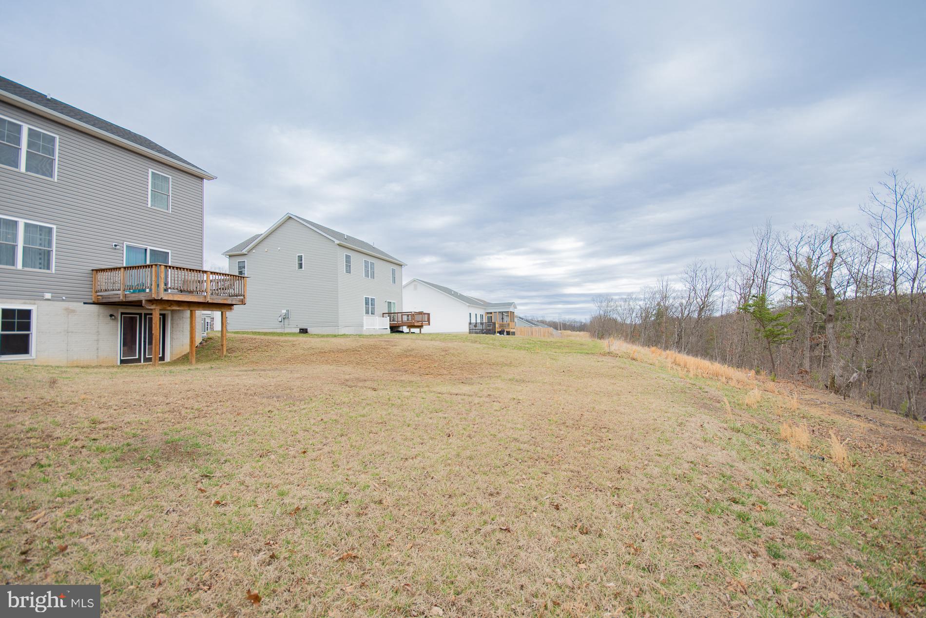 MIDDLE CREEK VISTAS - Residential