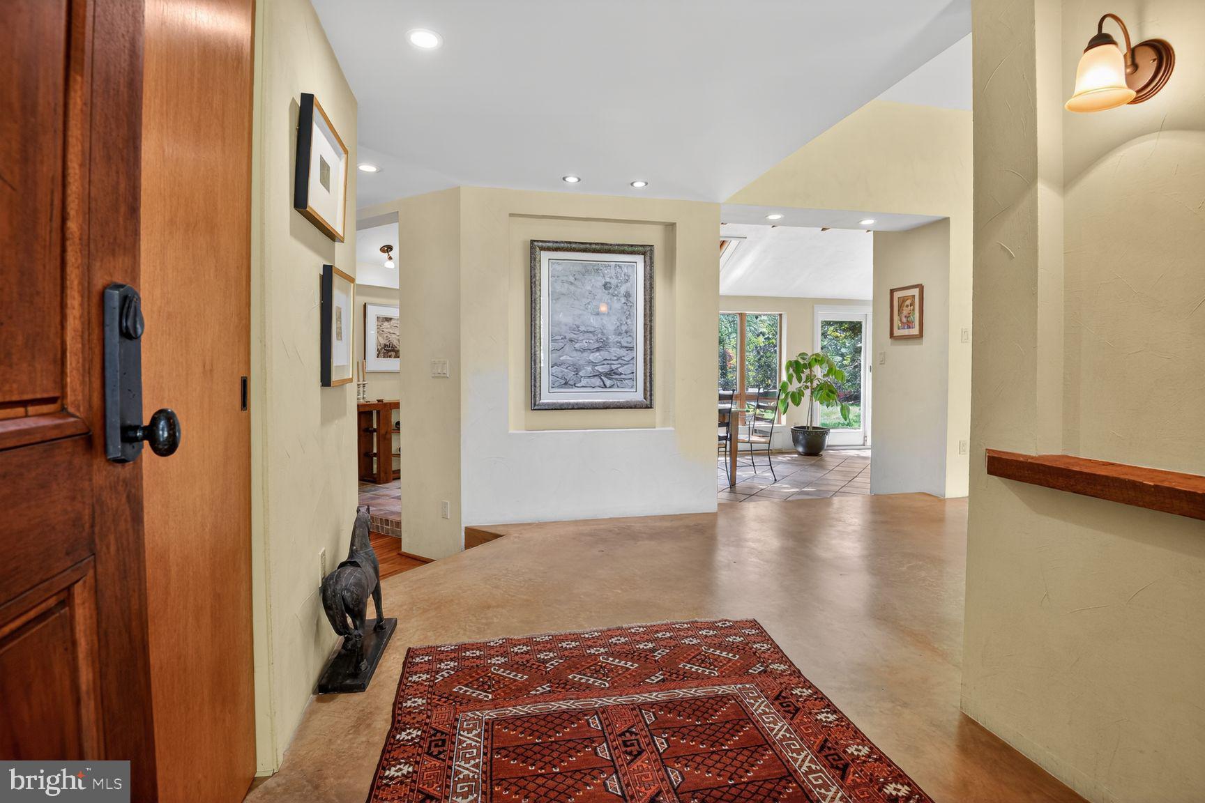 MALBROOK - Residential