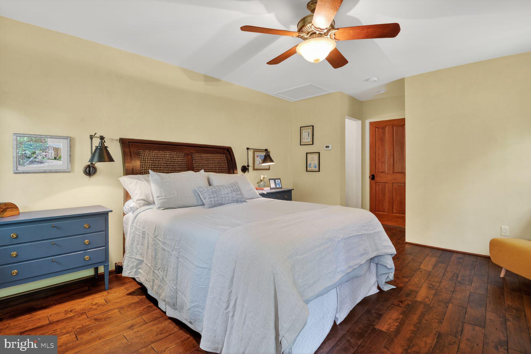 MALBROOK - Residential