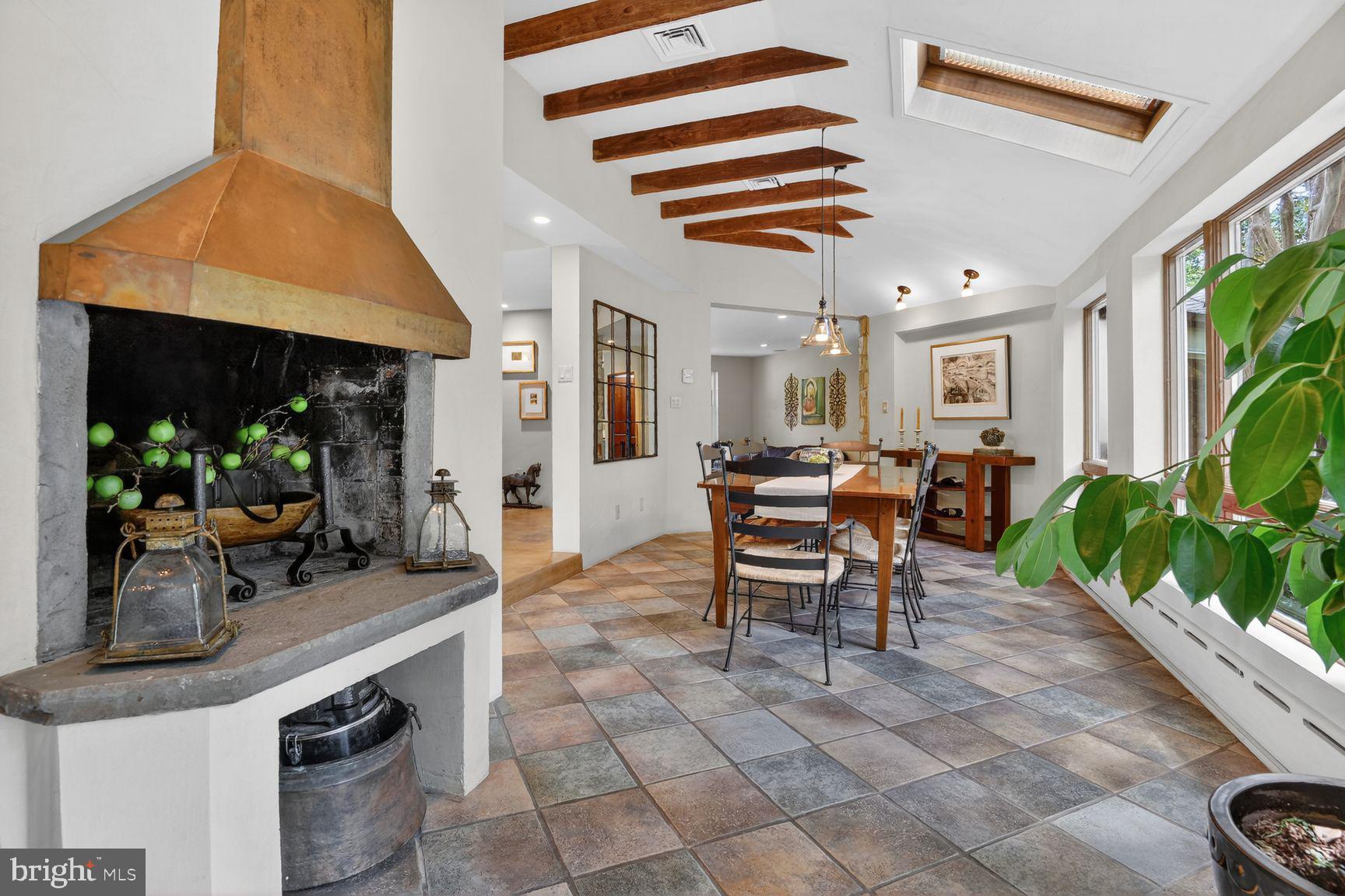 MALBROOK - Residential