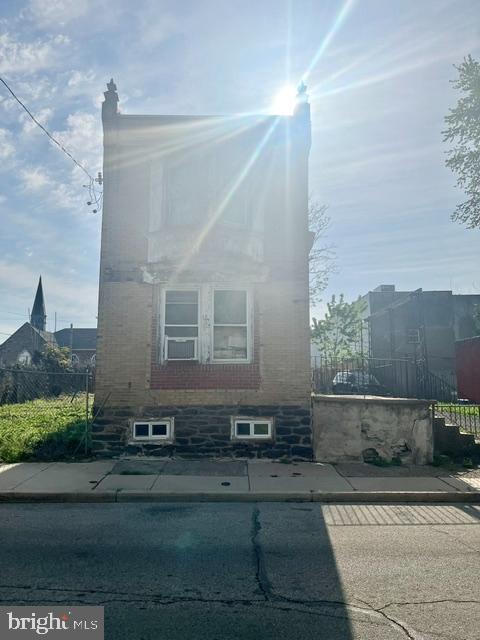 WEST OAK LANE - Residential