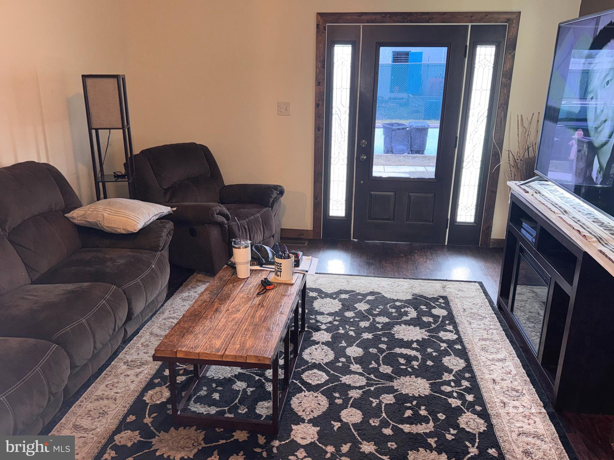 NORTH HALETHORPE - Residential