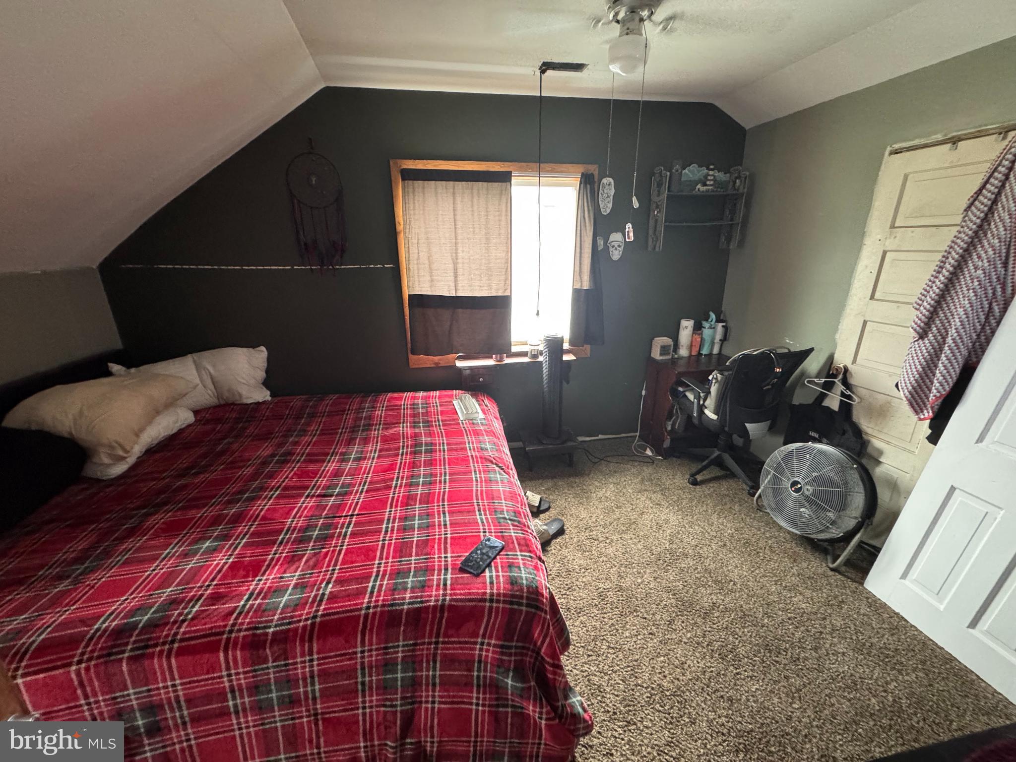 NORTH HALETHORPE - Residential