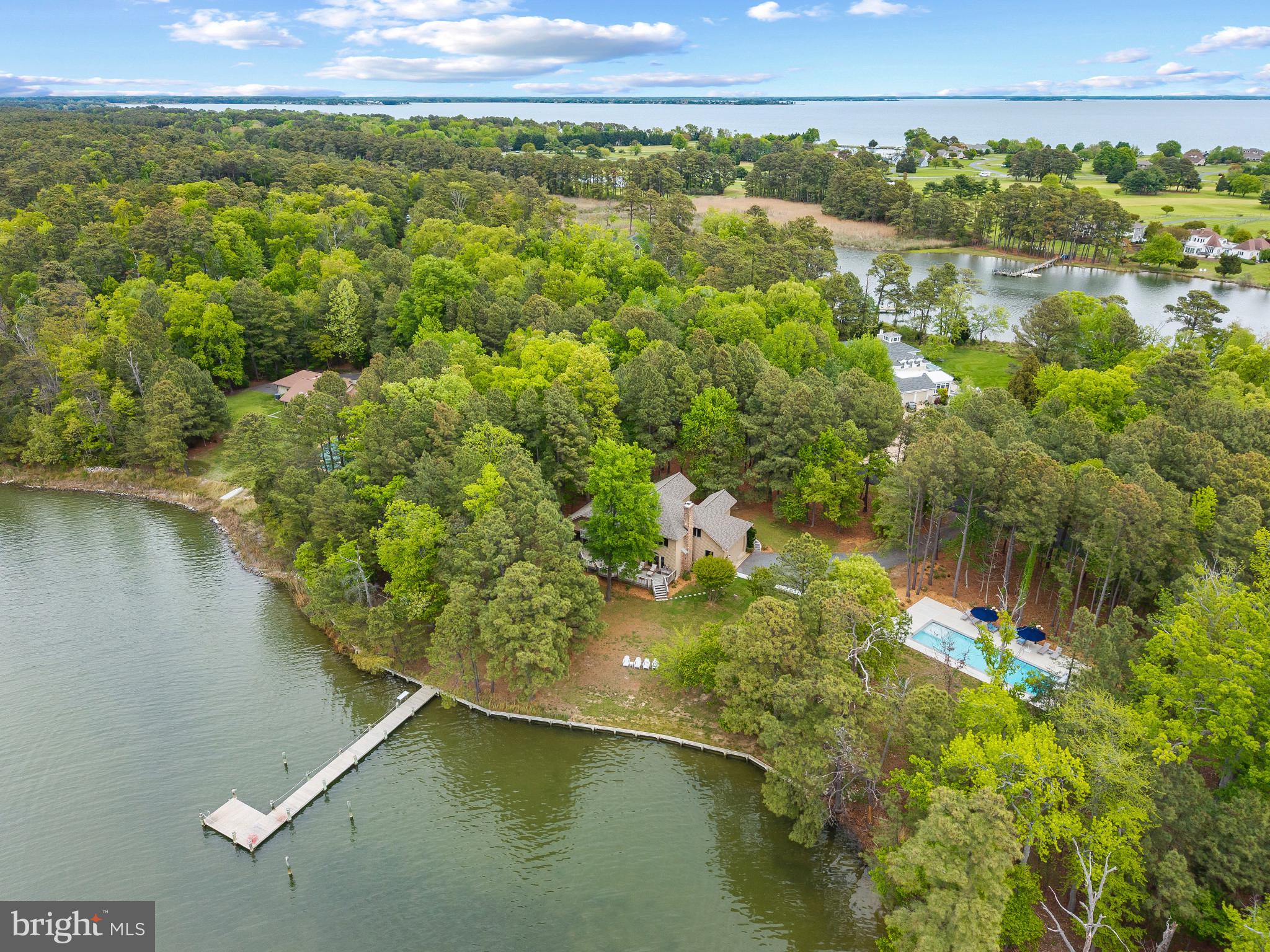 COVE CREEK CLUB - Residential