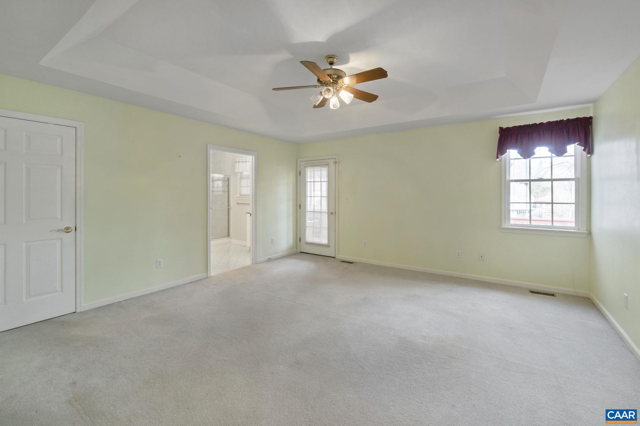 LAKE MONTICELLO - Residential