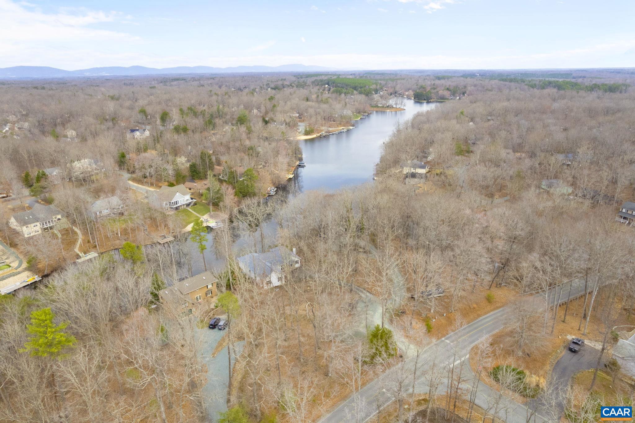 LAKE MONTICELLO - Residential