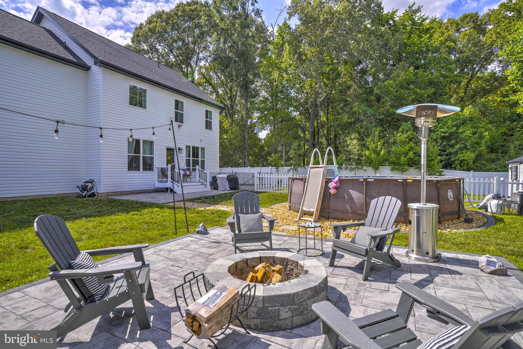 CLIFFTON ON THE POTOMAC - Residential