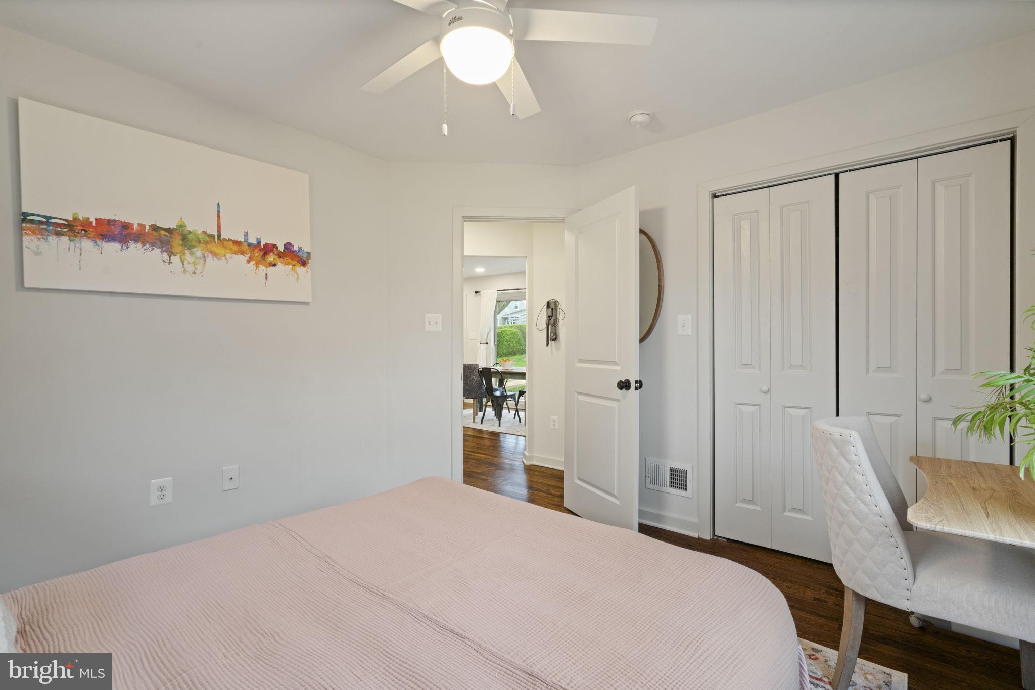 BUCKNELL MANOR - Residential