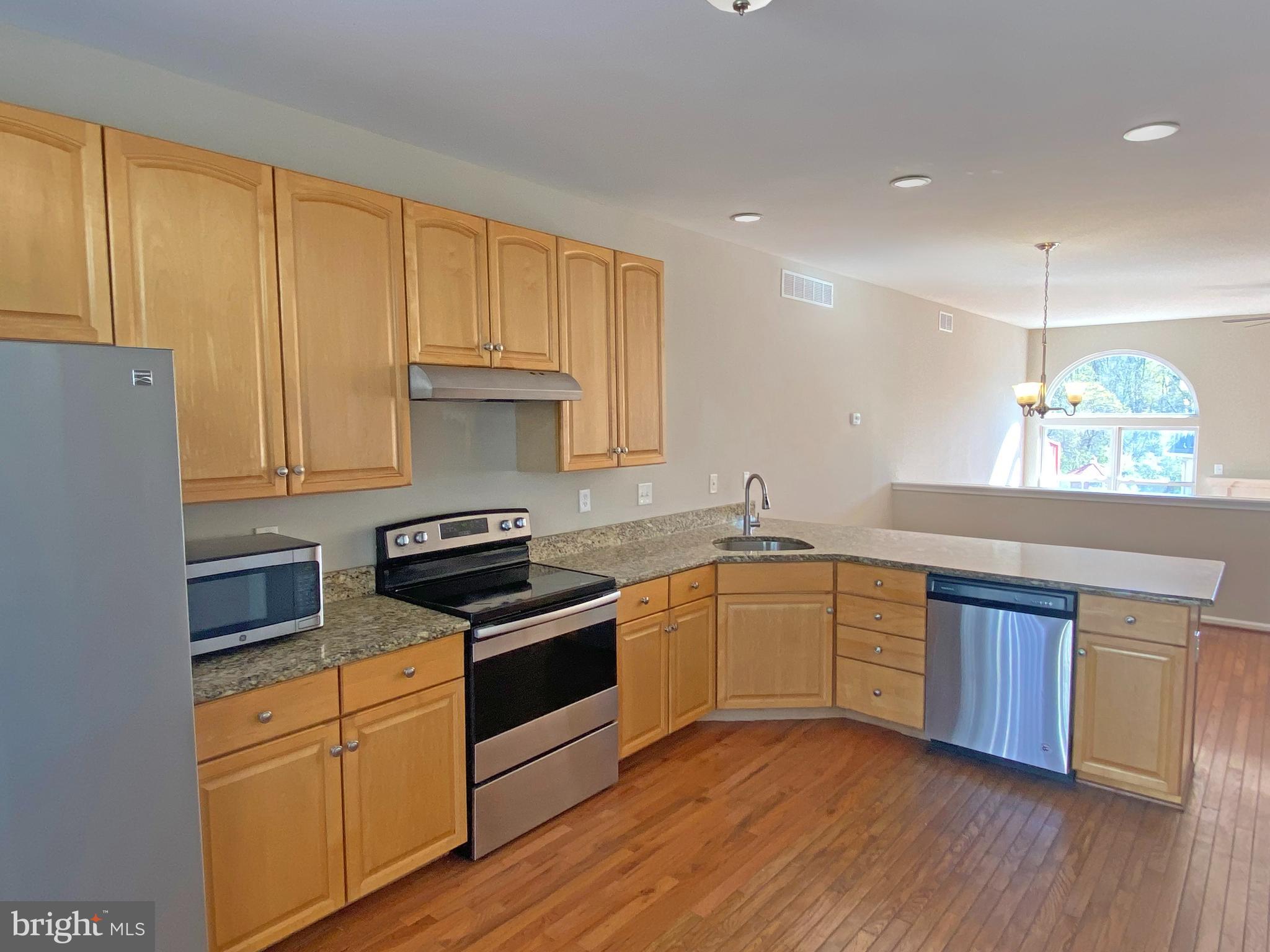 LINDEN WAY - Residential