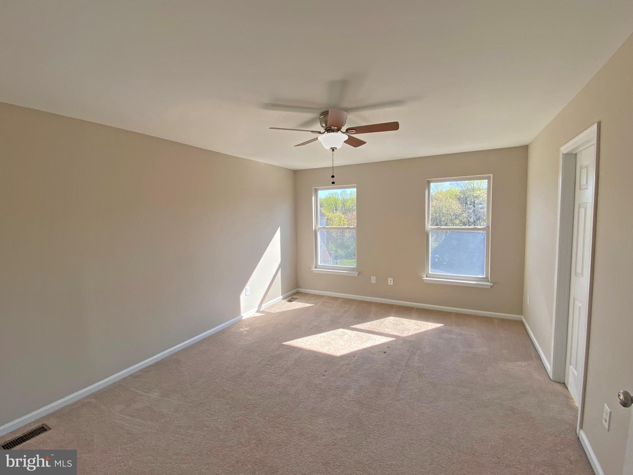 LINDEN WAY - Residential