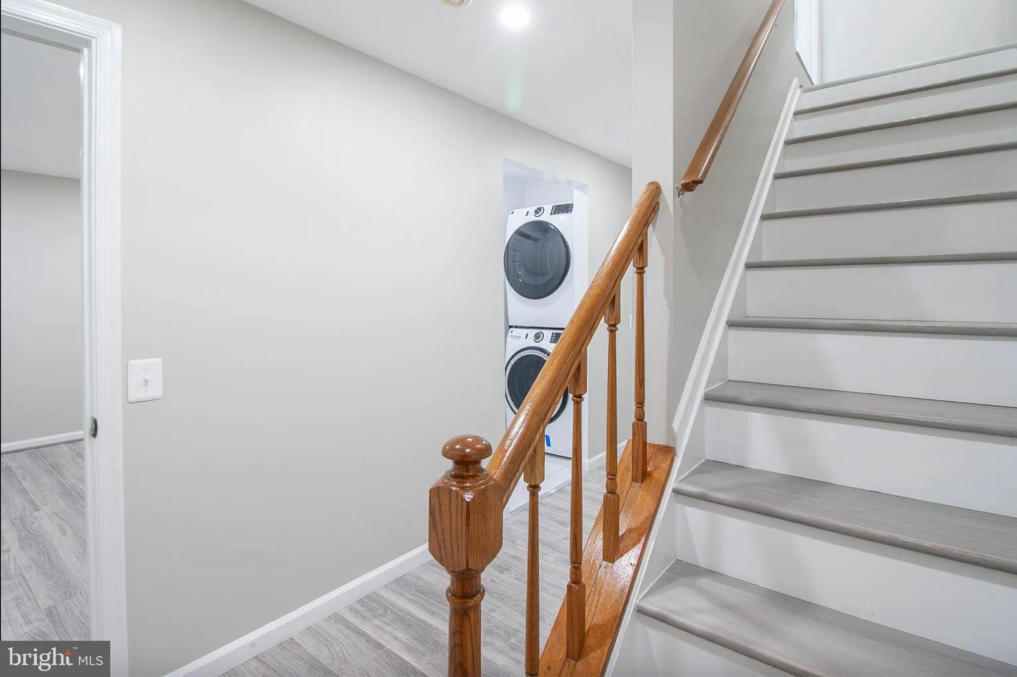 BURKE CENTRE - Residential Lease