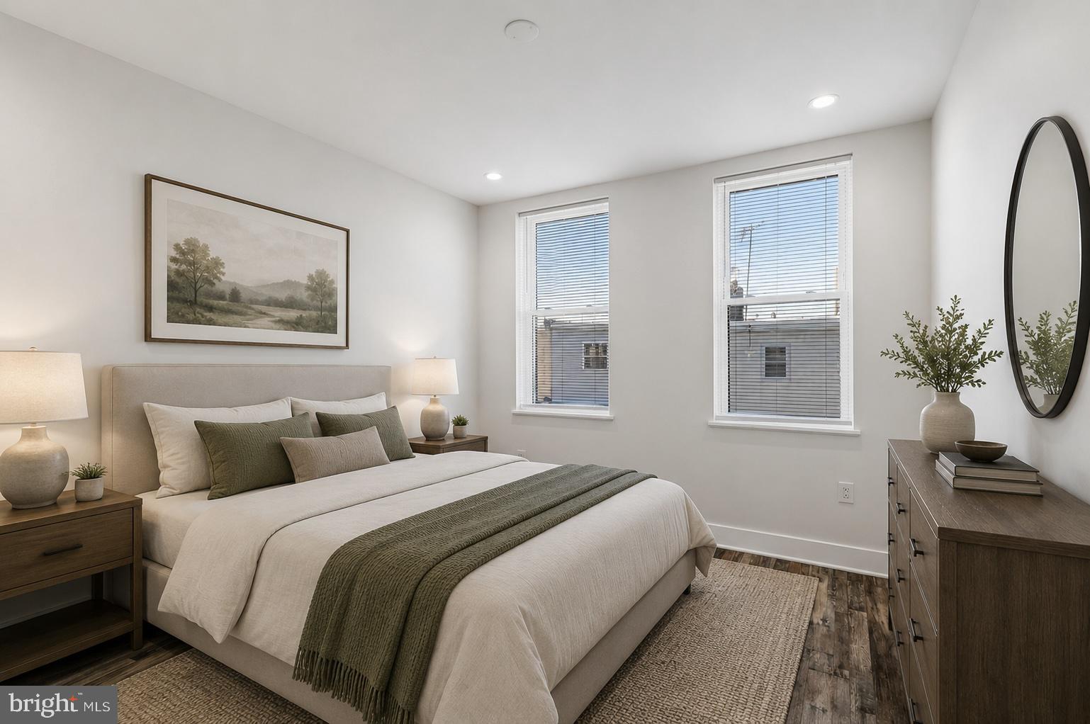 PORT RICHMOND - Residential