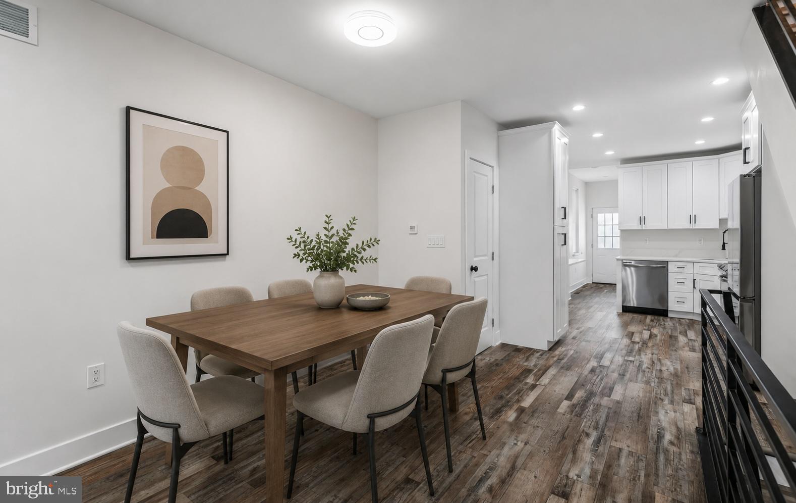 PORT RICHMOND - Residential