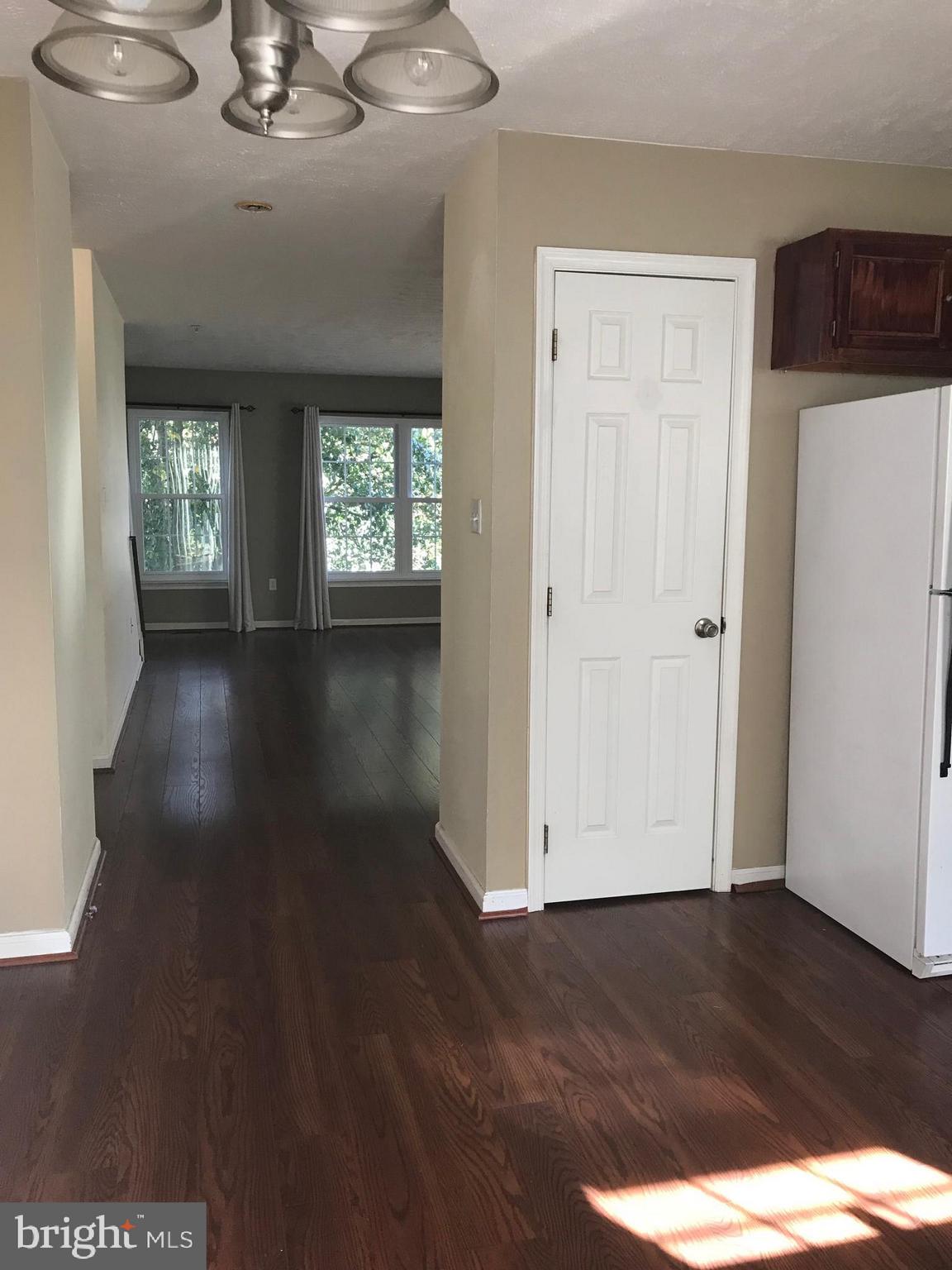ELKTON - Residential Lease