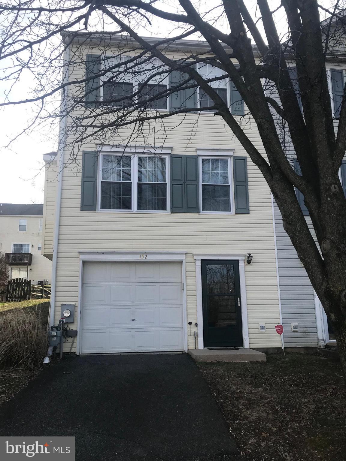 Welcome to 152 Independence drive, nestled in the community of Washington Woods. This spacious 2 bedroom 2 1/2 bathroom end of group townhome is perfectly located on an excellent commuter route. Close to 95 and Route 40.  Each bedroom has its own private bathroom and plenty of closet space.  New carpets to be installed by January 4th. Pets ok case by case.