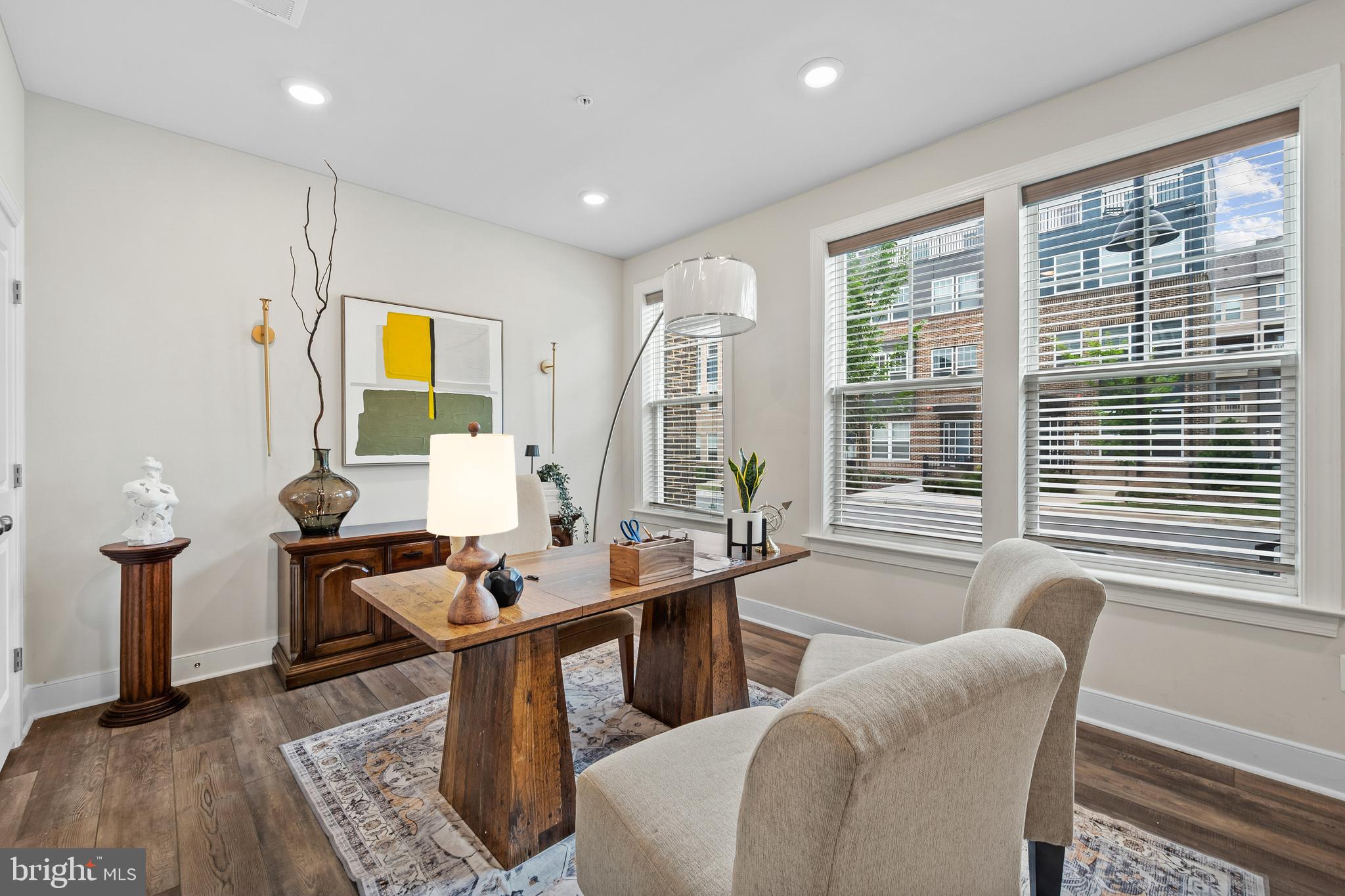 CROWN FARM - Residential