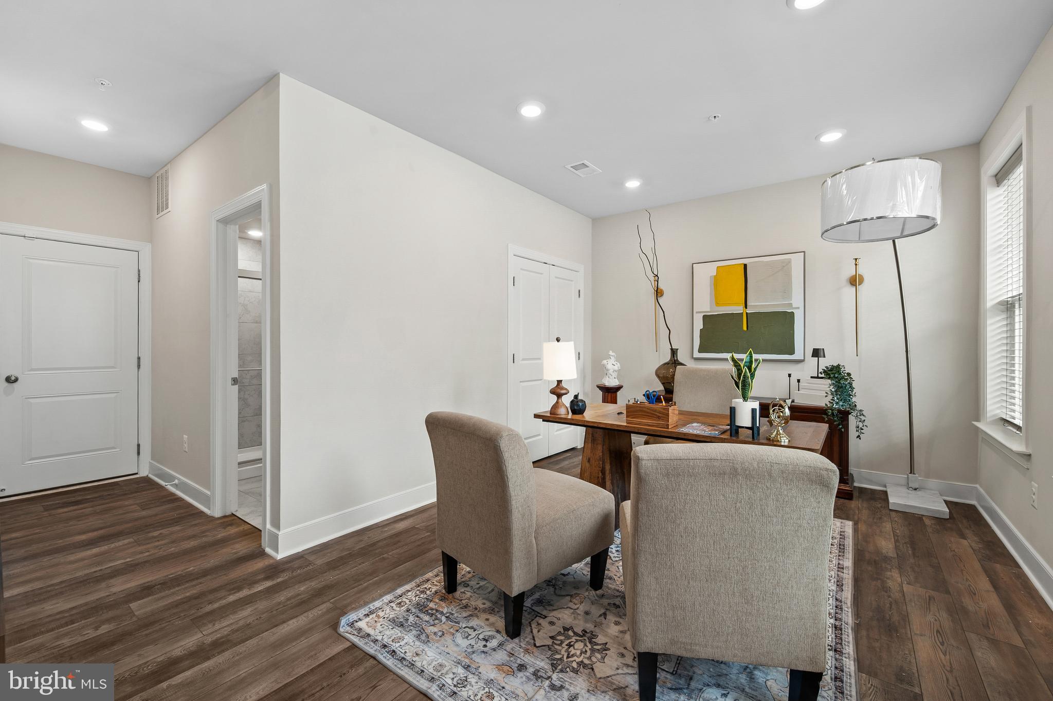CROWN FARM - Residential