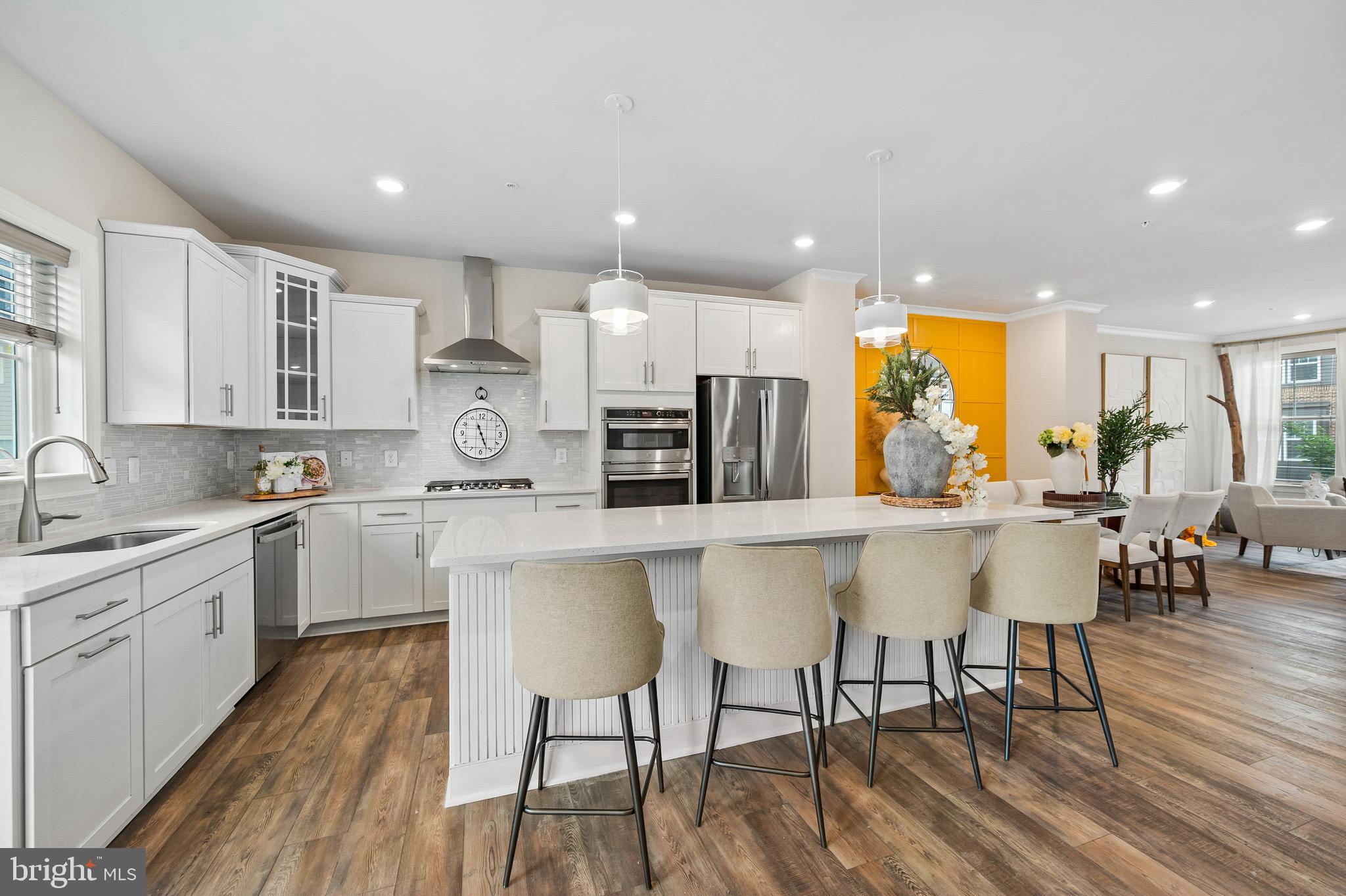 CROWN FARM - Residential