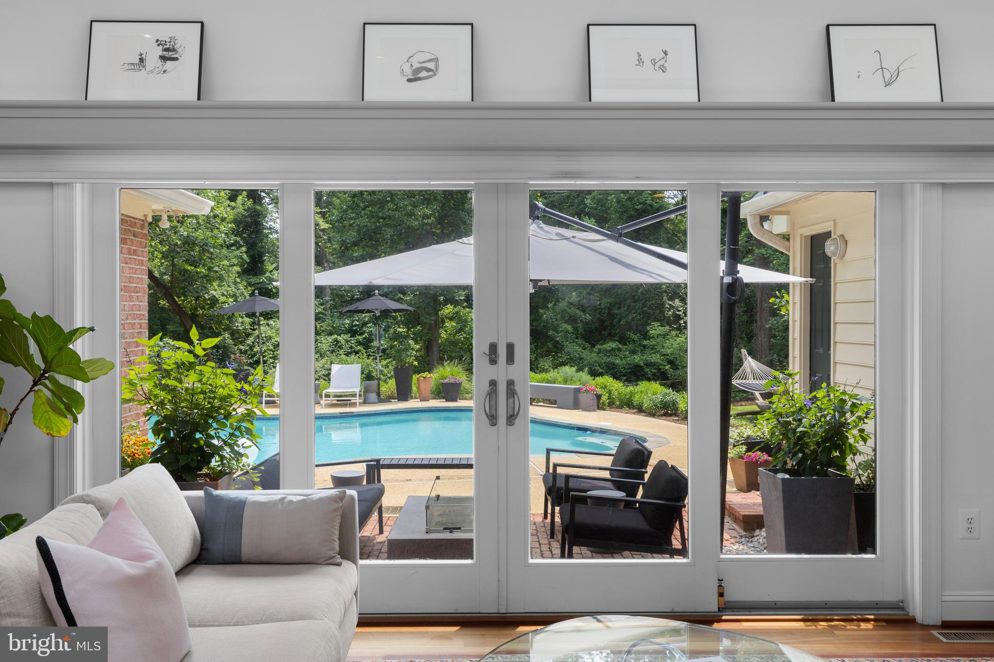 EATONS LANDING - Residential