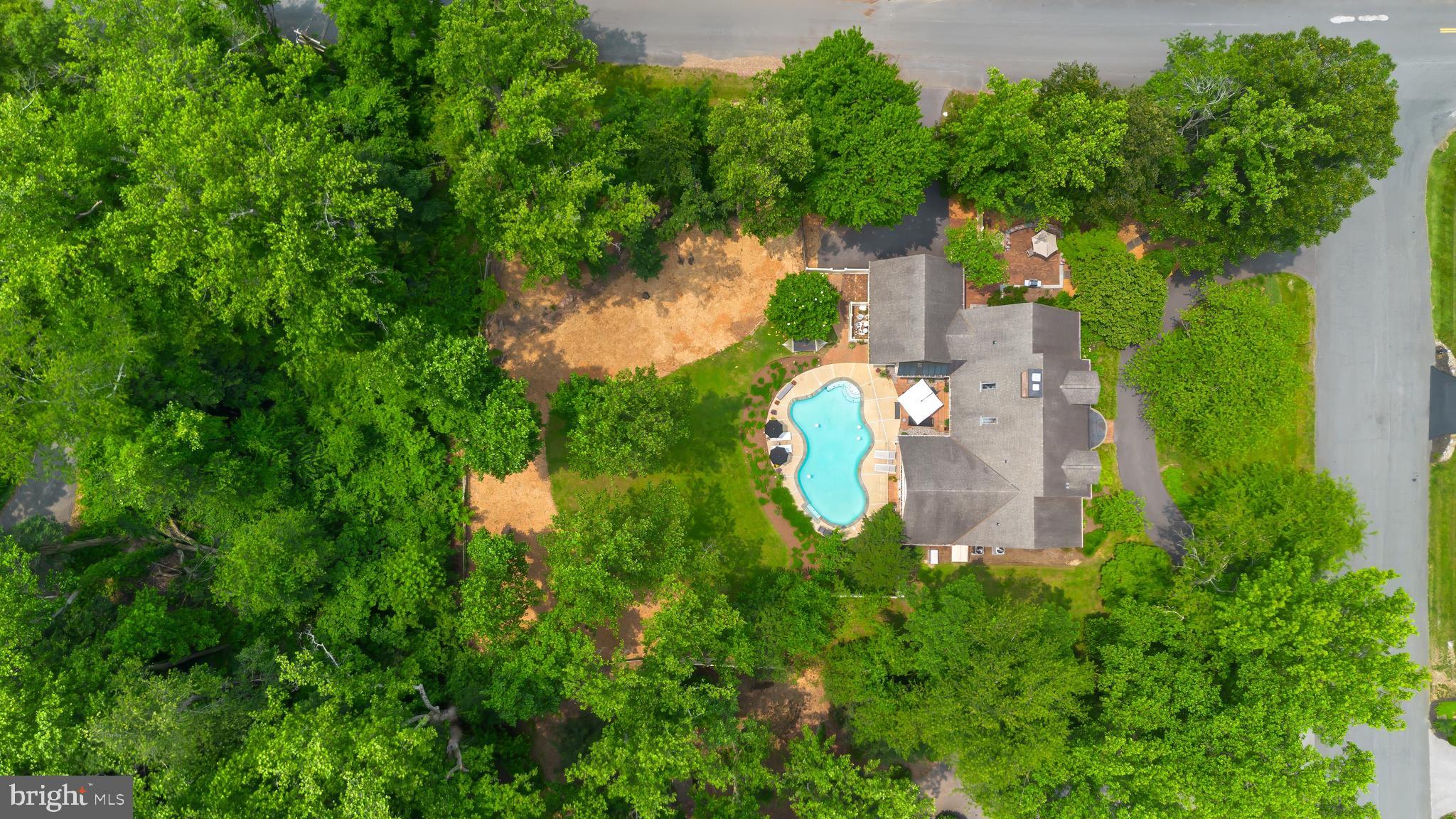EATONS LANDING - Residential