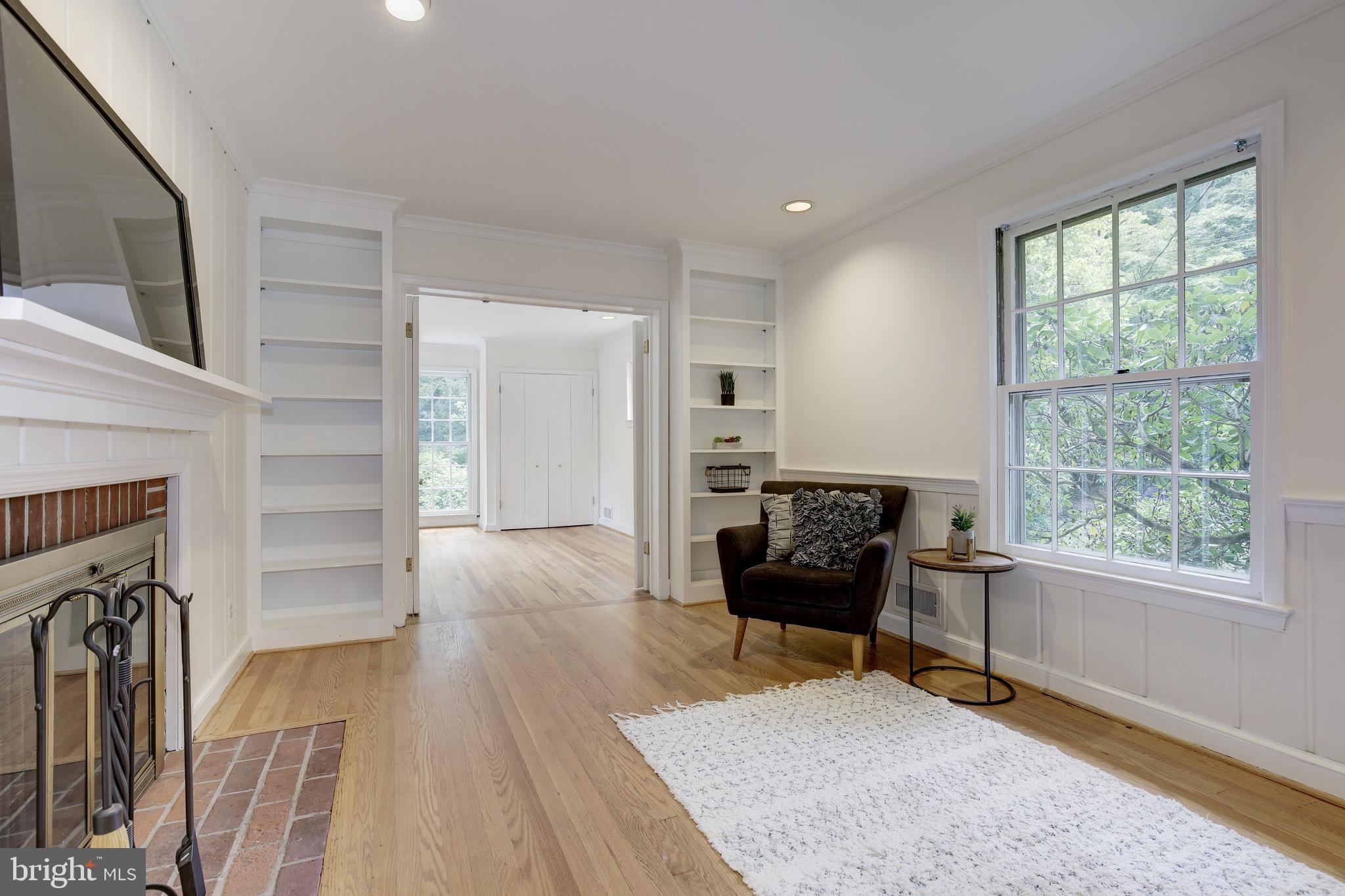 WESTMORELAND HILLS - Residential