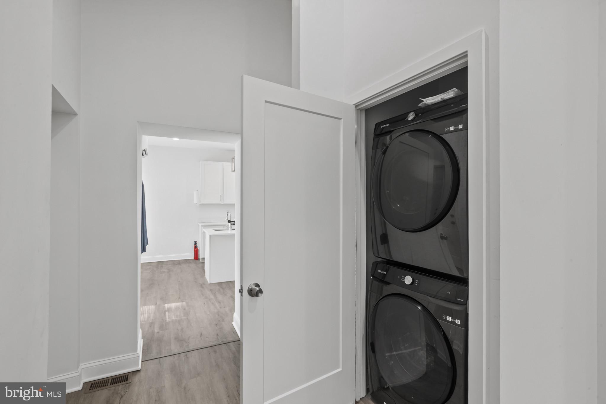BARCLAY - GREENMOUNT - Residential