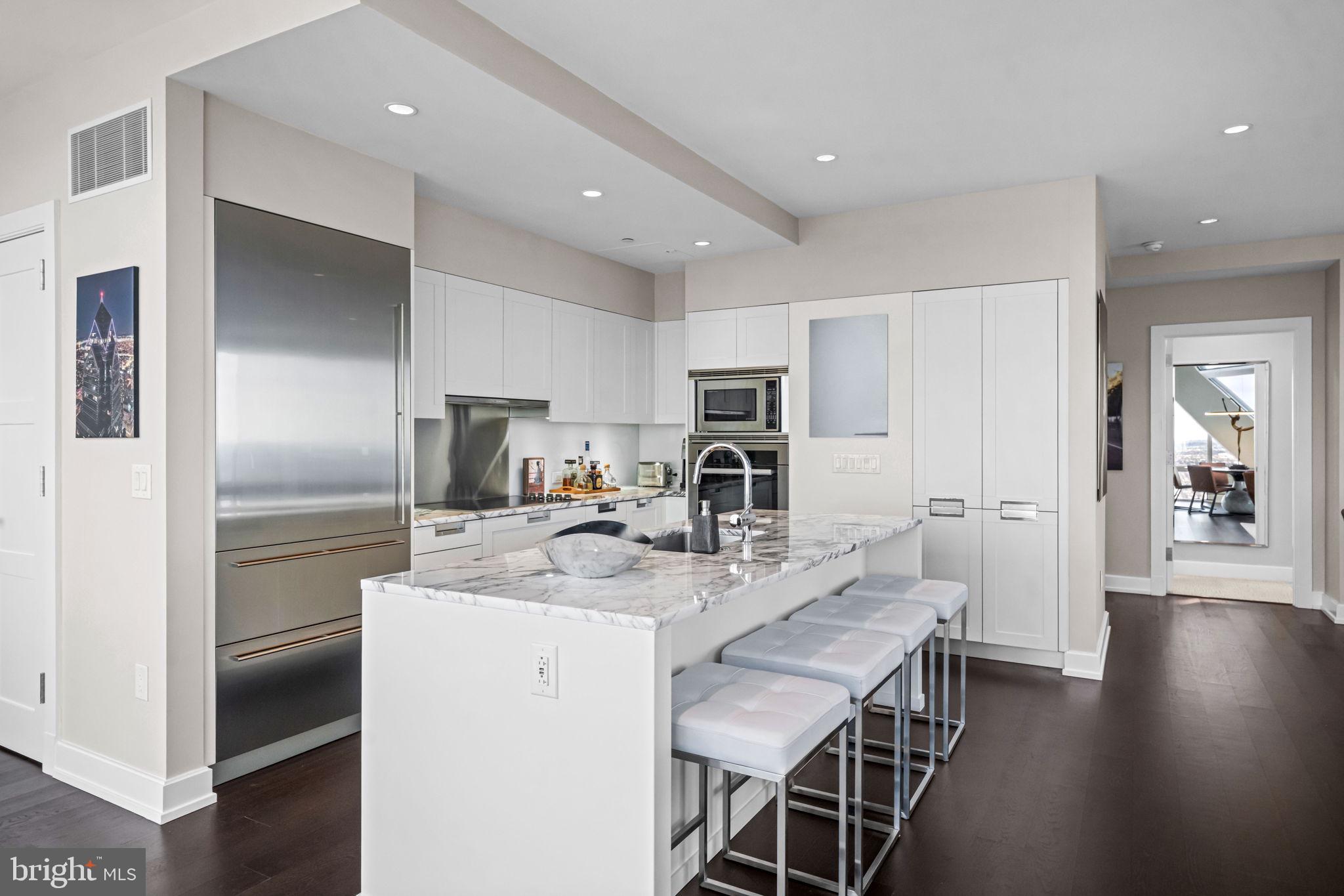 CENTER CITY - Residential