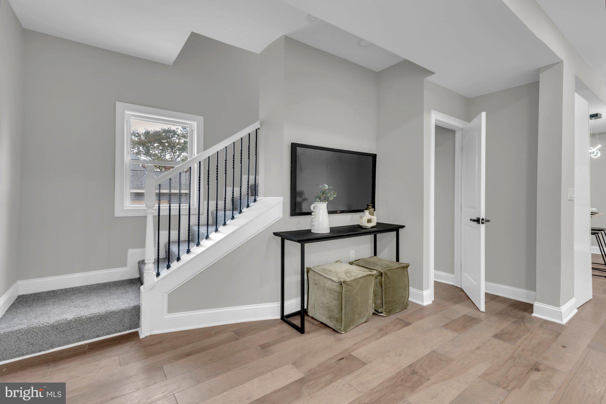 HOWARD PARK - Residential