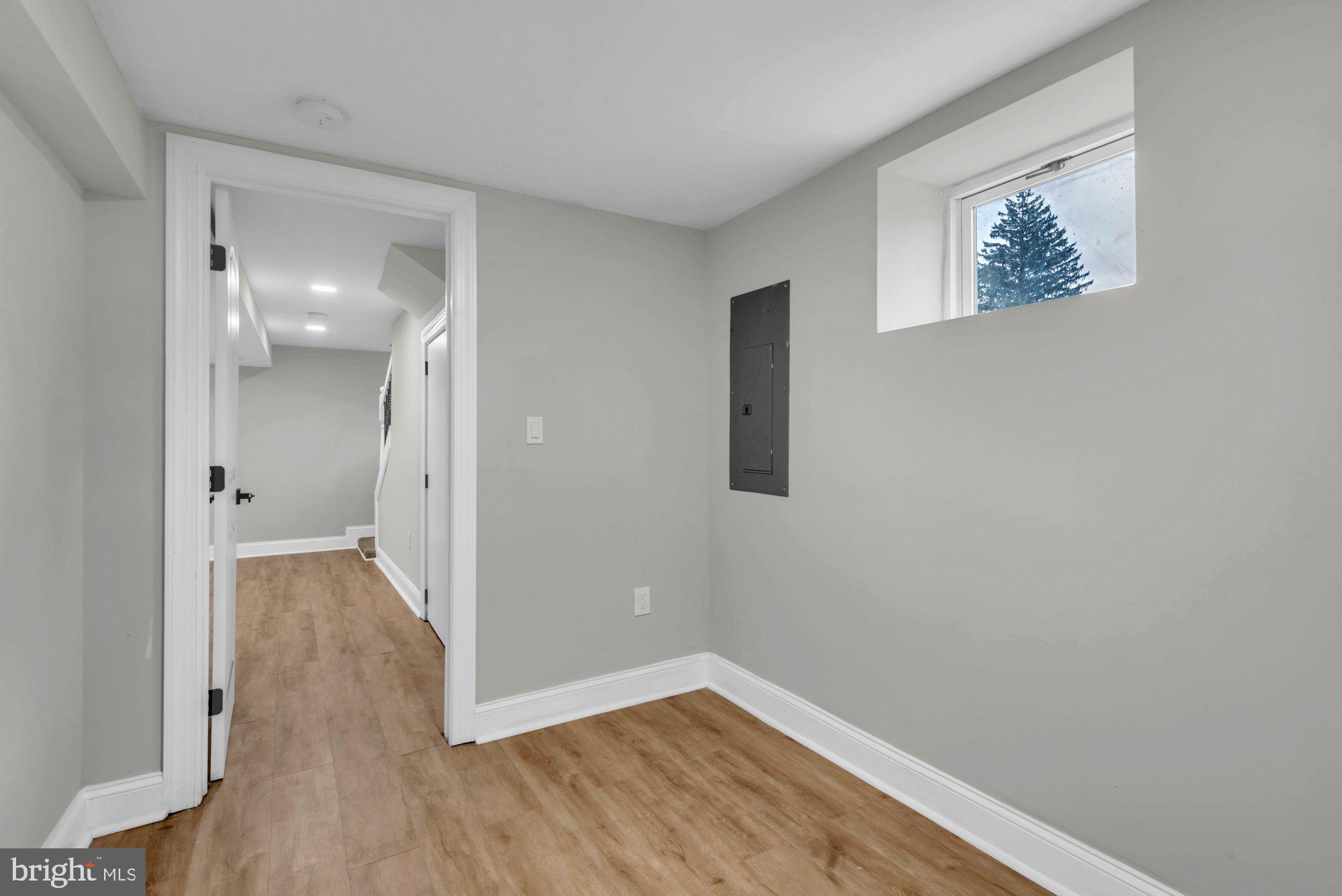 HOWARD PARK - Residential