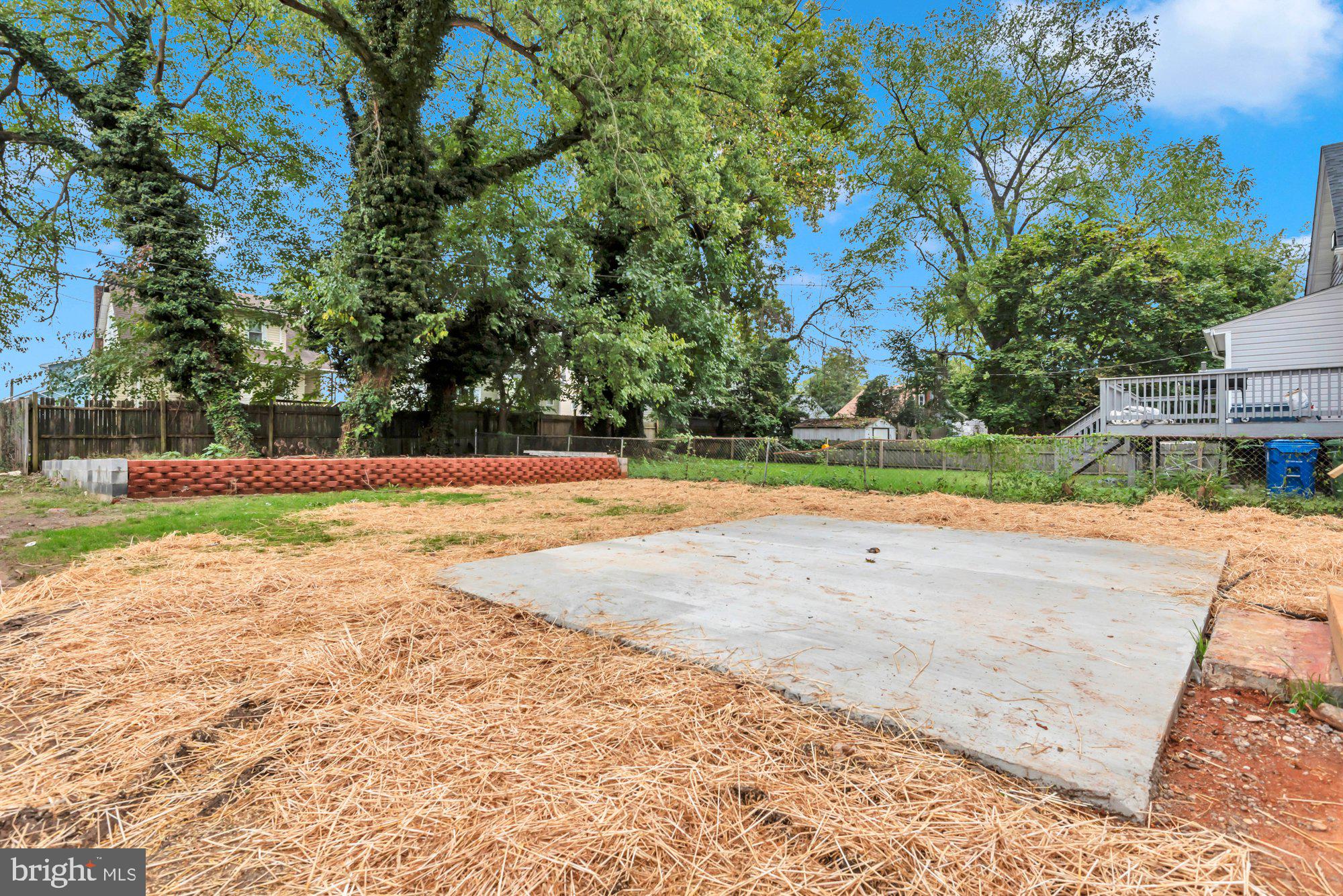 HOWARD PARK - Residential