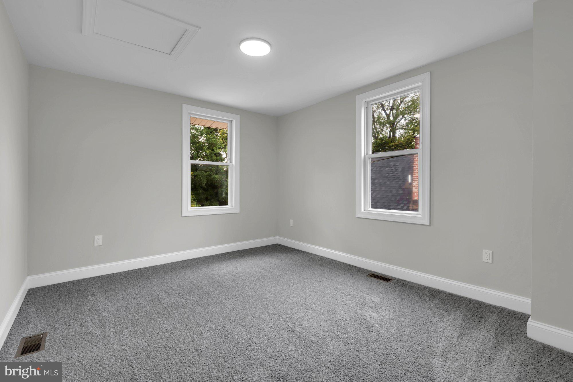 HOWARD PARK - Residential