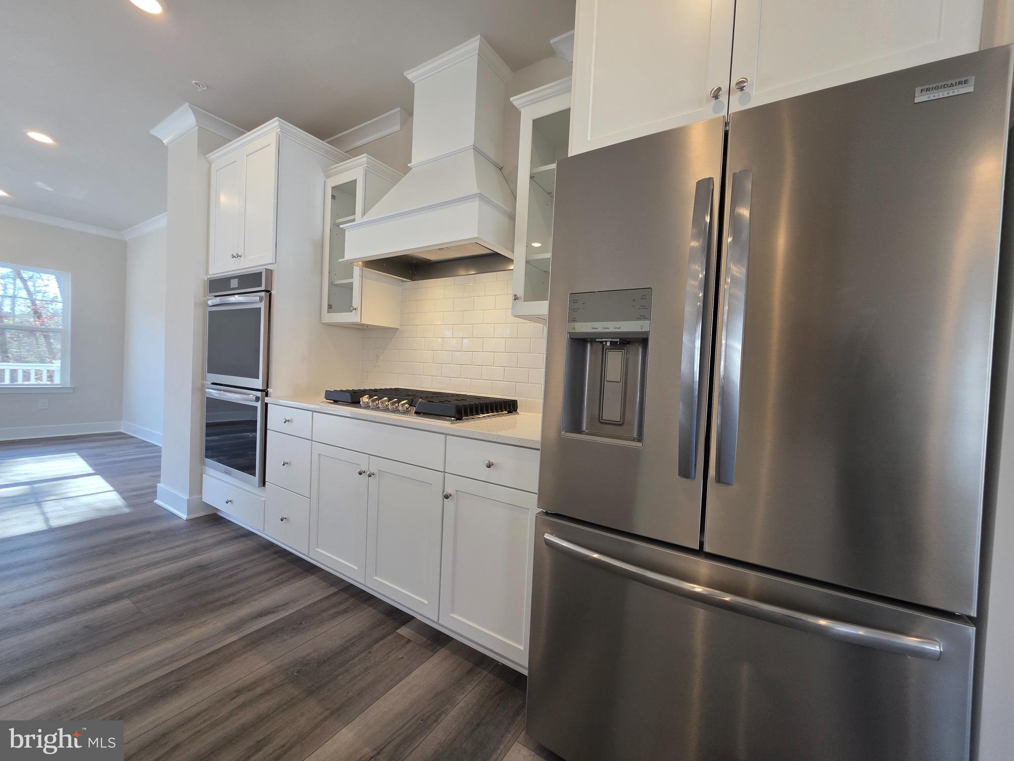 TANYARD SHORES - Residential