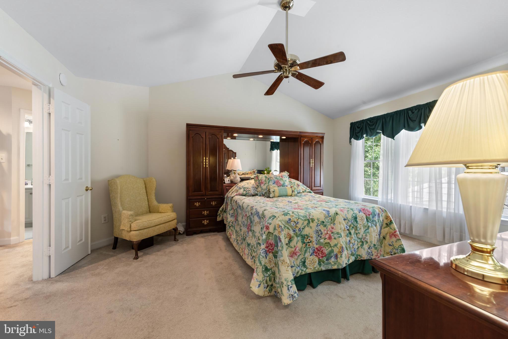 EDGEWOOD - Residential