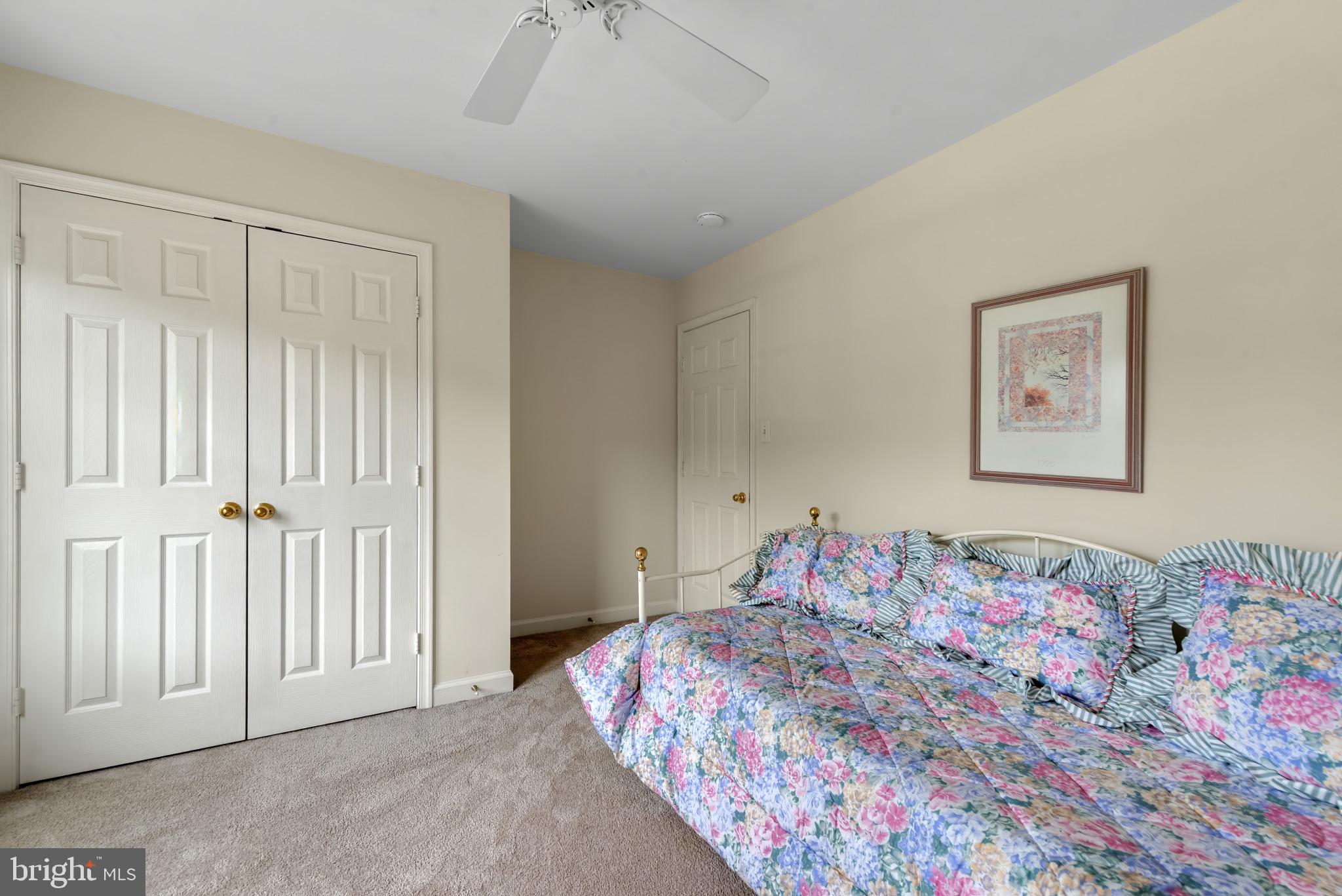EDGEWOOD - Residential