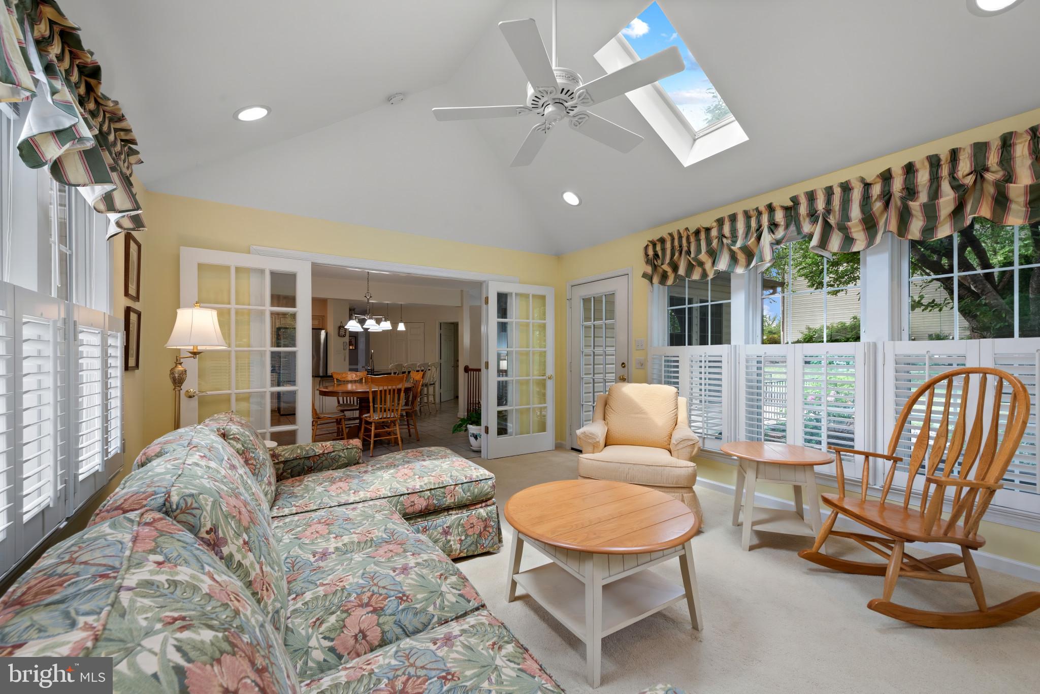 EDGEWOOD - Residential