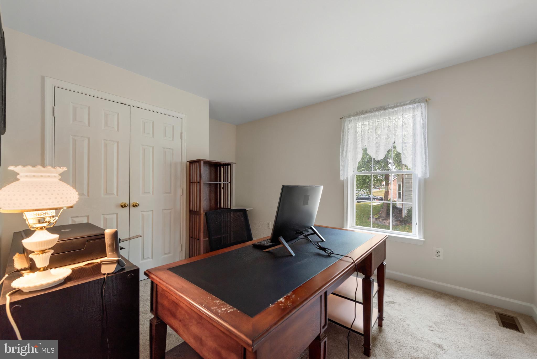 EDGEWOOD - Residential