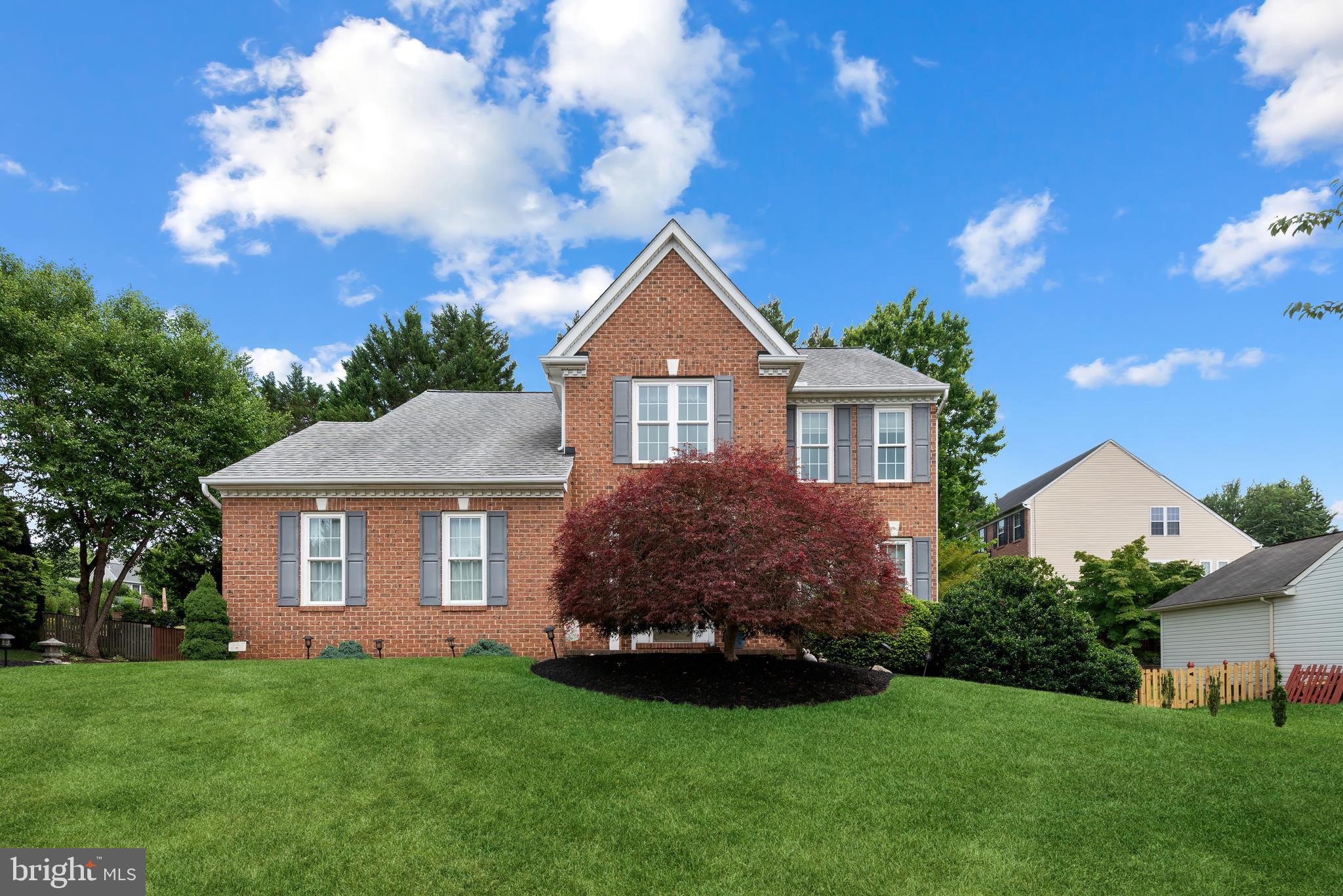 EDGEWOOD - Residential